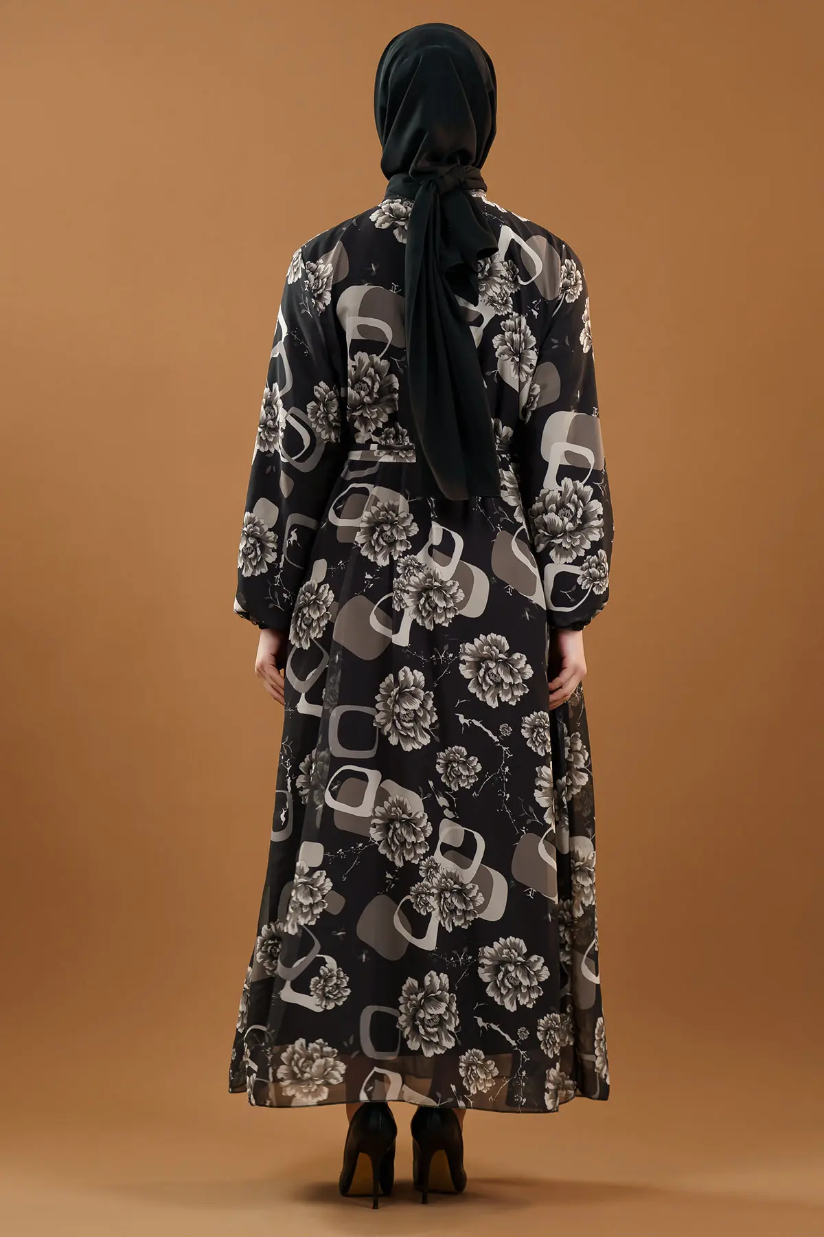Çiçek Desenli Indigo Tesettür Elbise Siyah-detail