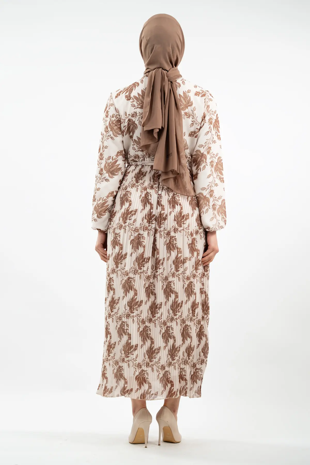 Çiçek Desenli Kahverengi Tesettür Elbise-detail