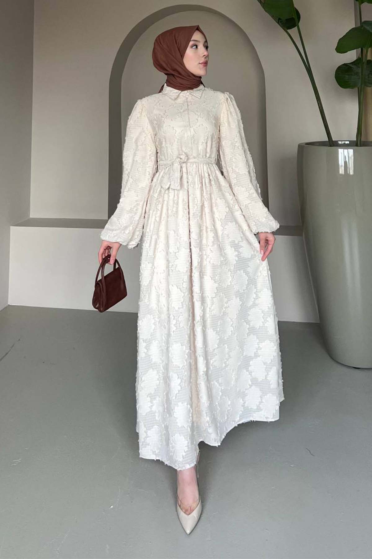 Çiçek Desenli Kesme Şifon Elbise Krem 1006-1