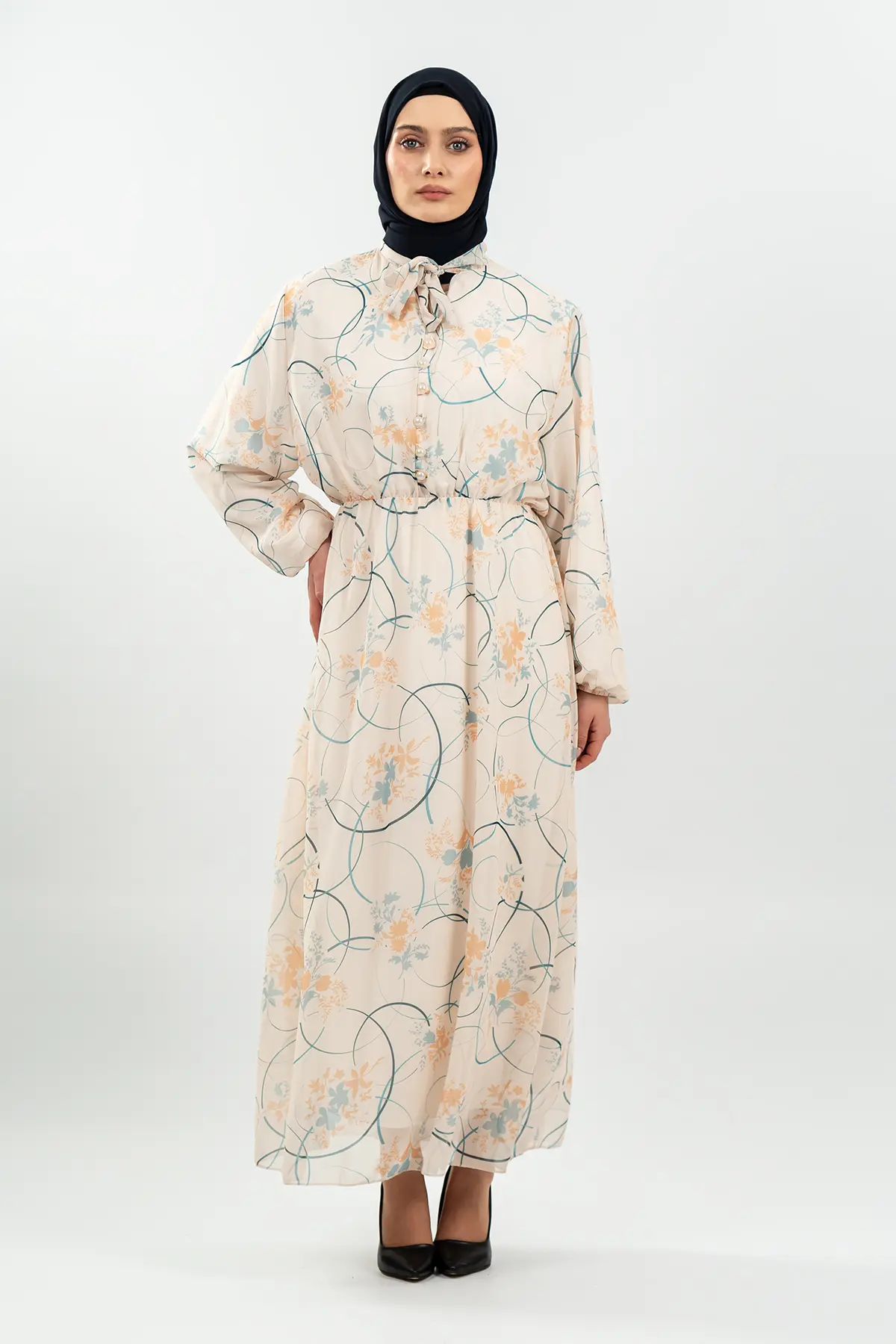 Çiçek Desenli Krem Tesettür Elbise-detail
