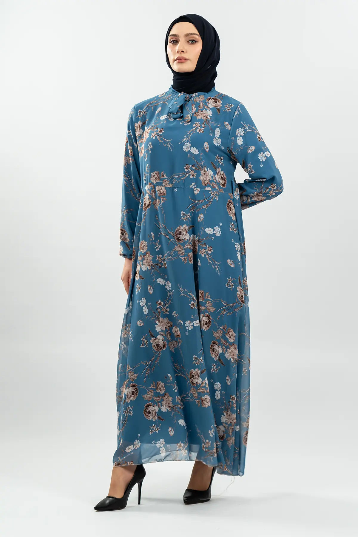 Çiçek Desenli Mavi Tesettür Elbise-detail