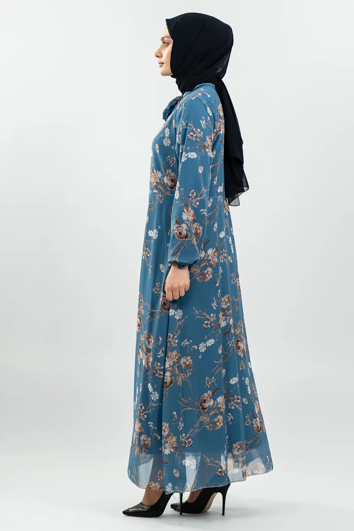 Çiçek Desenli Mavi Tesettür Elbise-detail