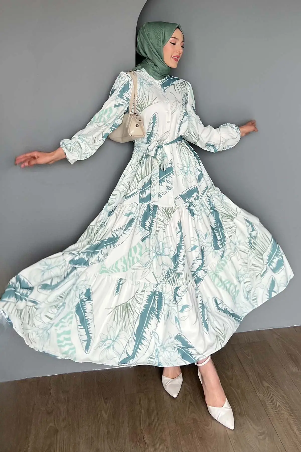 Çiçek Desenli Tesettür Elbise-detail