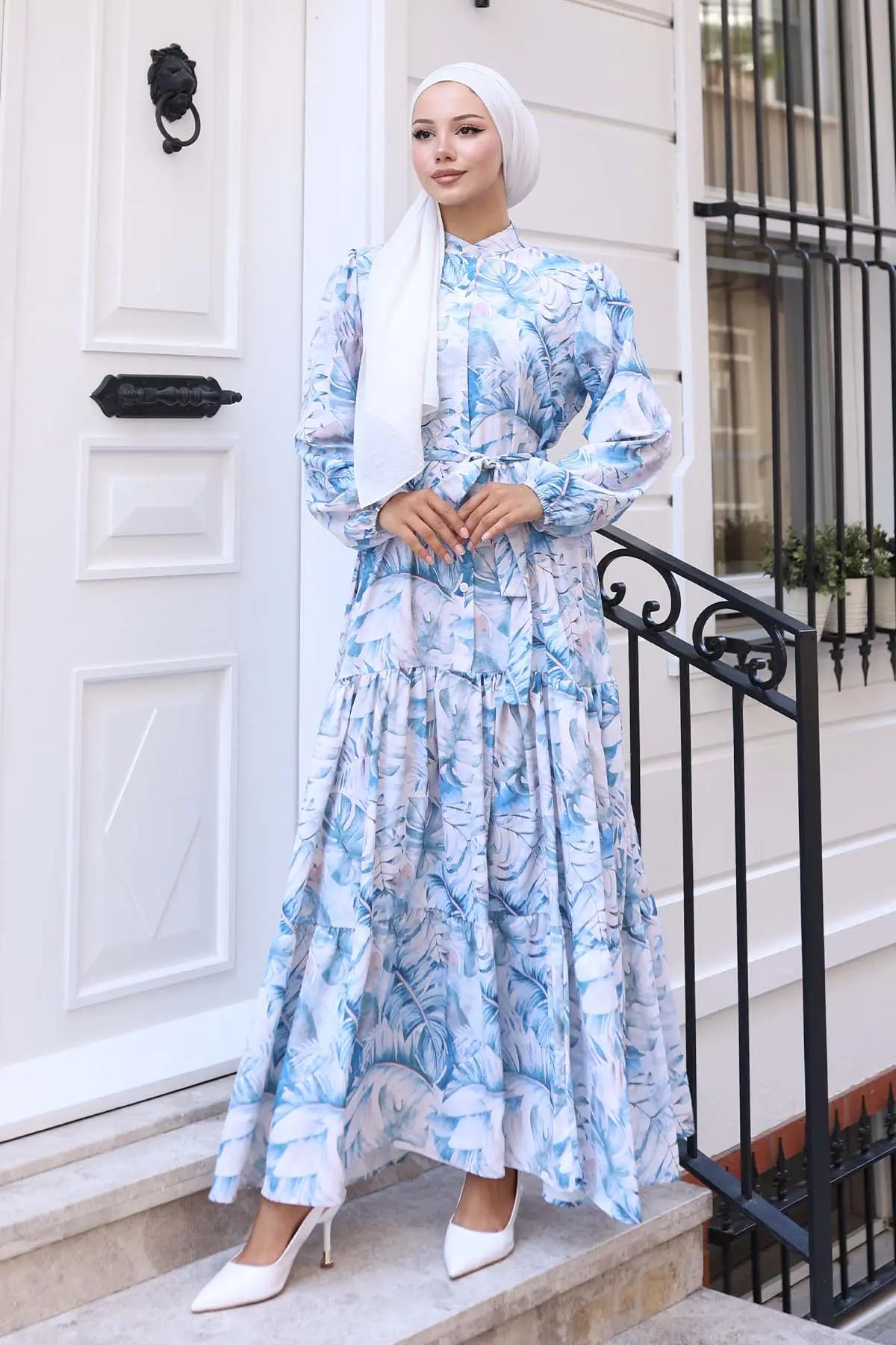 Çiçek Desenli Tesettür Elbise-detail