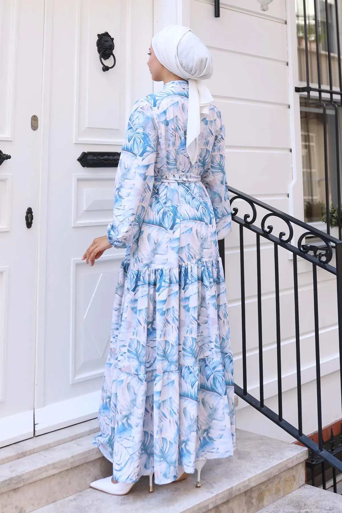 Çiçek Desenli Tesettür Elbise-detail