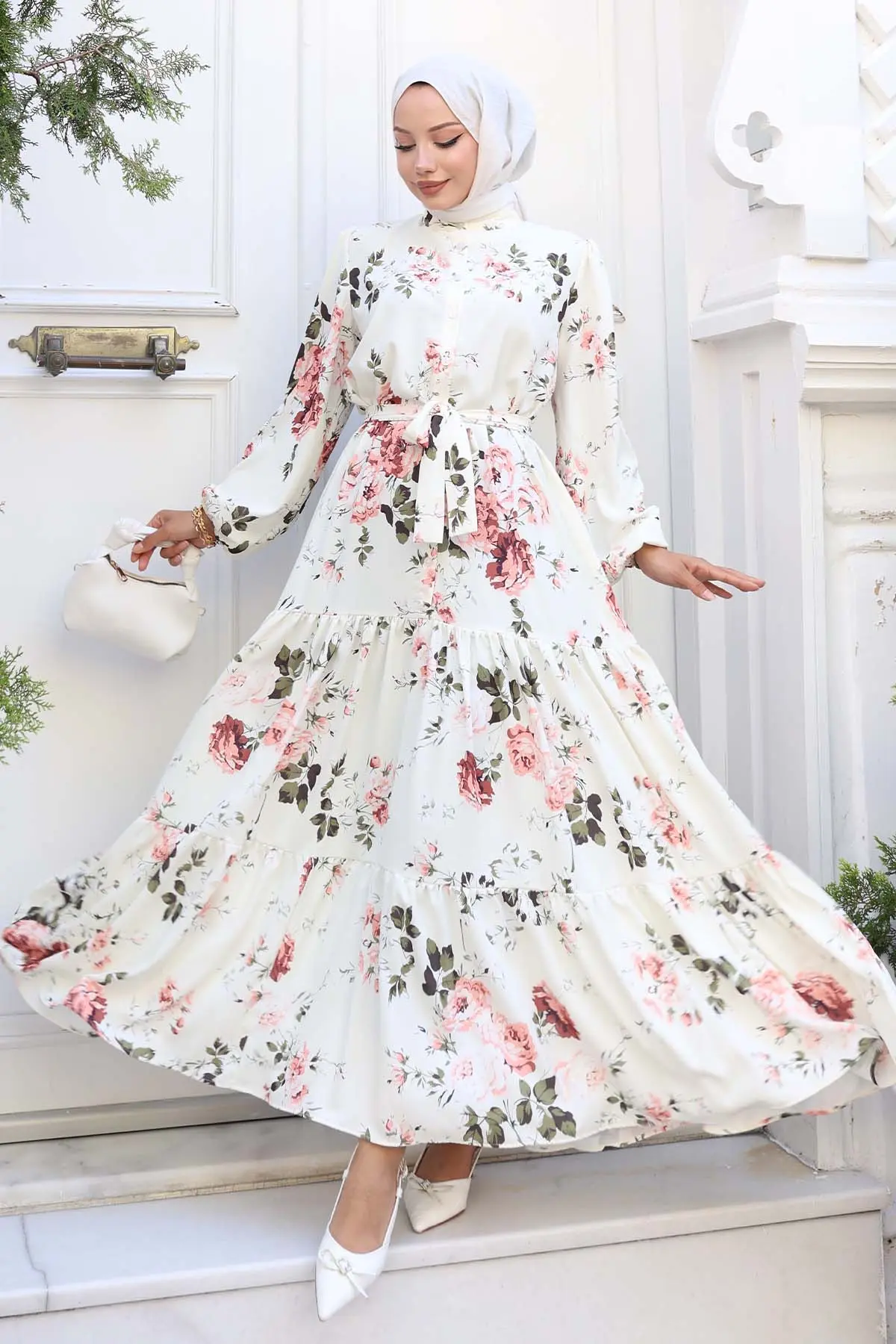 Floral Patterned Dress-detail