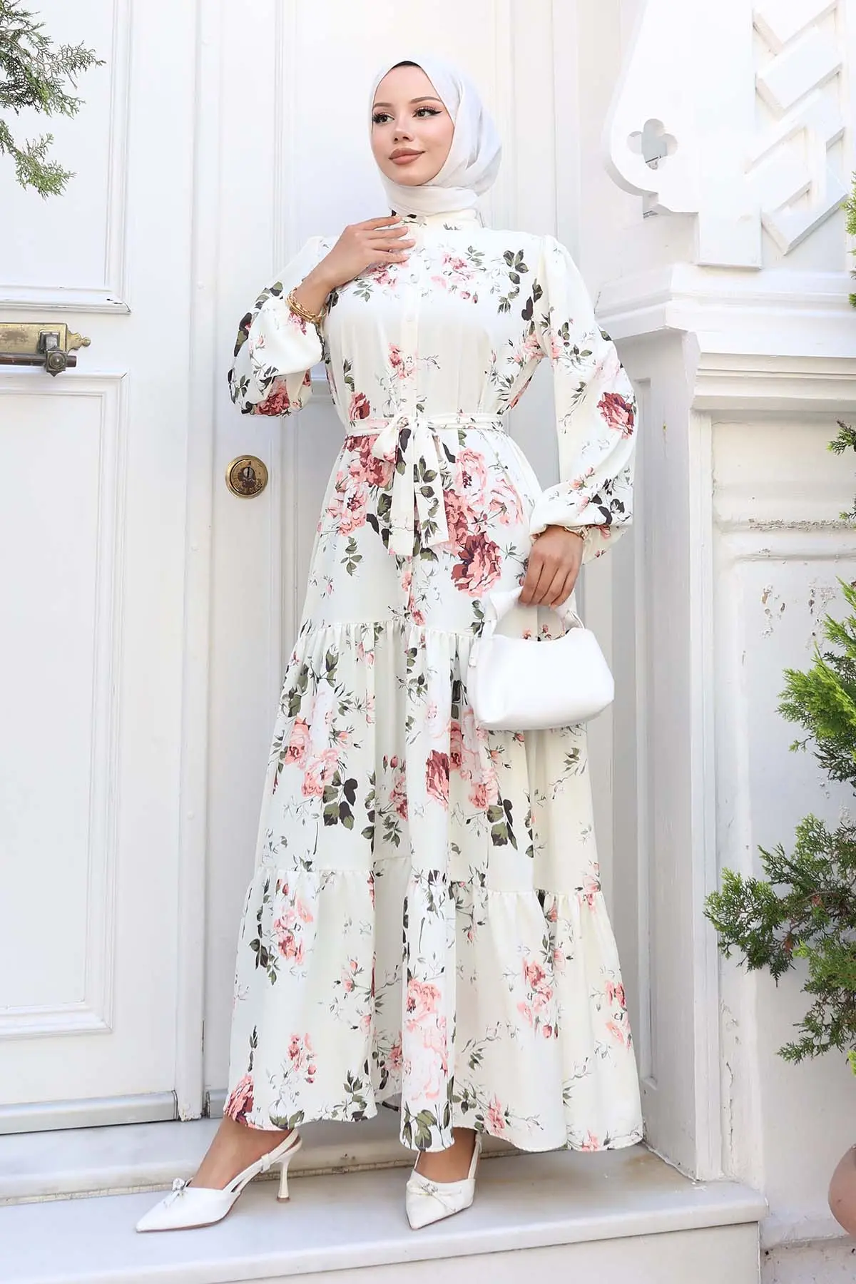 Floral Patterned Dress-detail