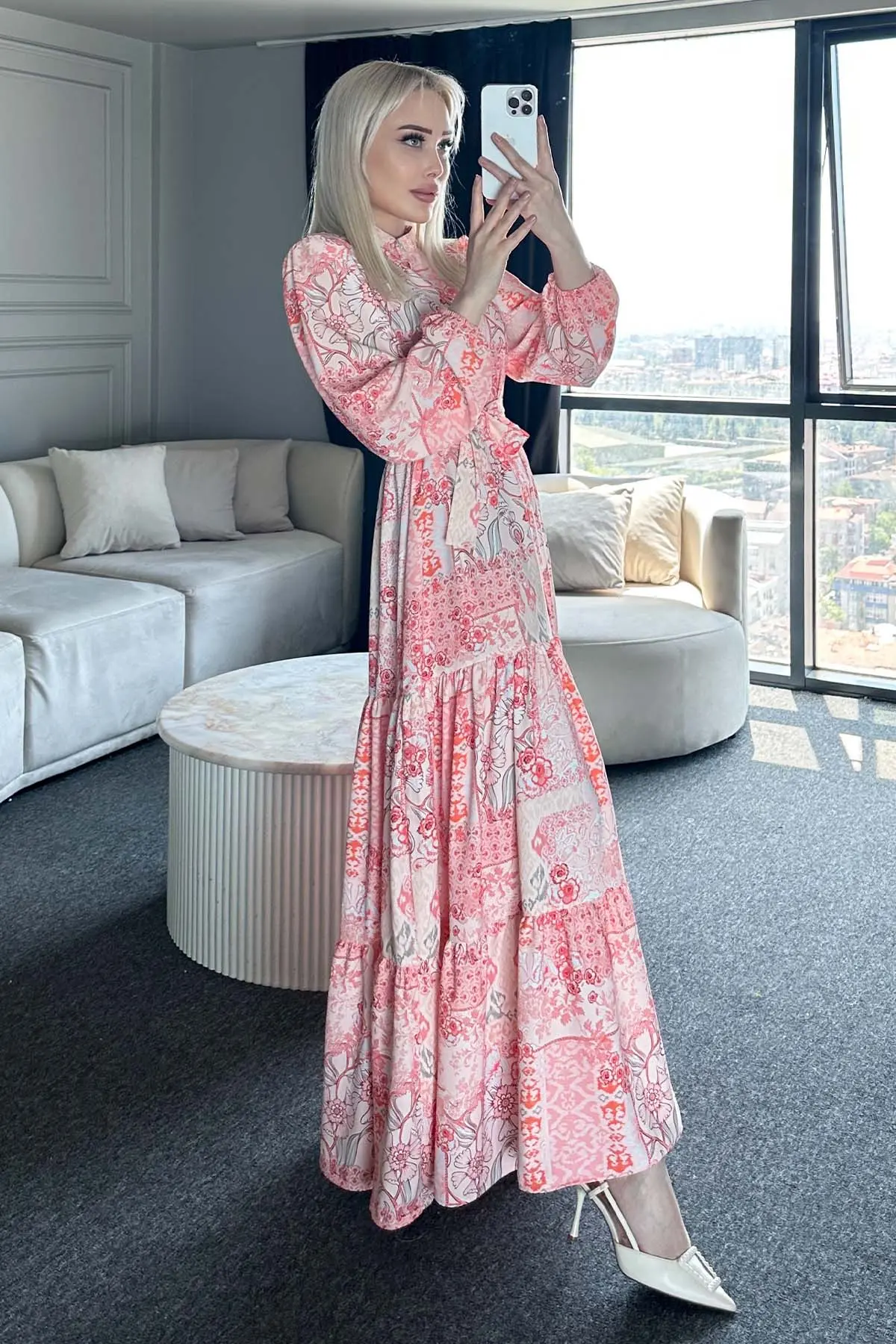 Çiçek Desenli Tesettür Elbise-detail