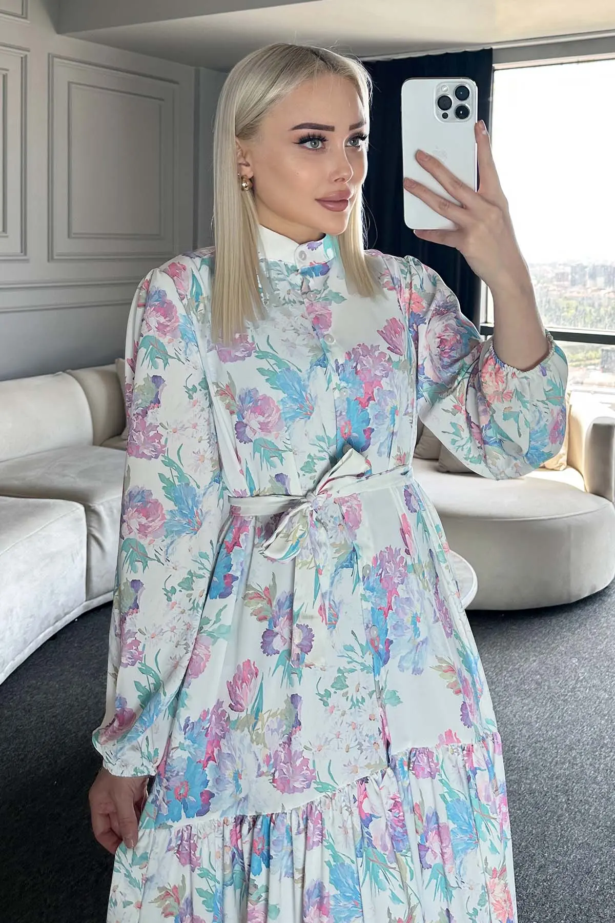 Çiçek Desenli Tesettür Elbise-detail