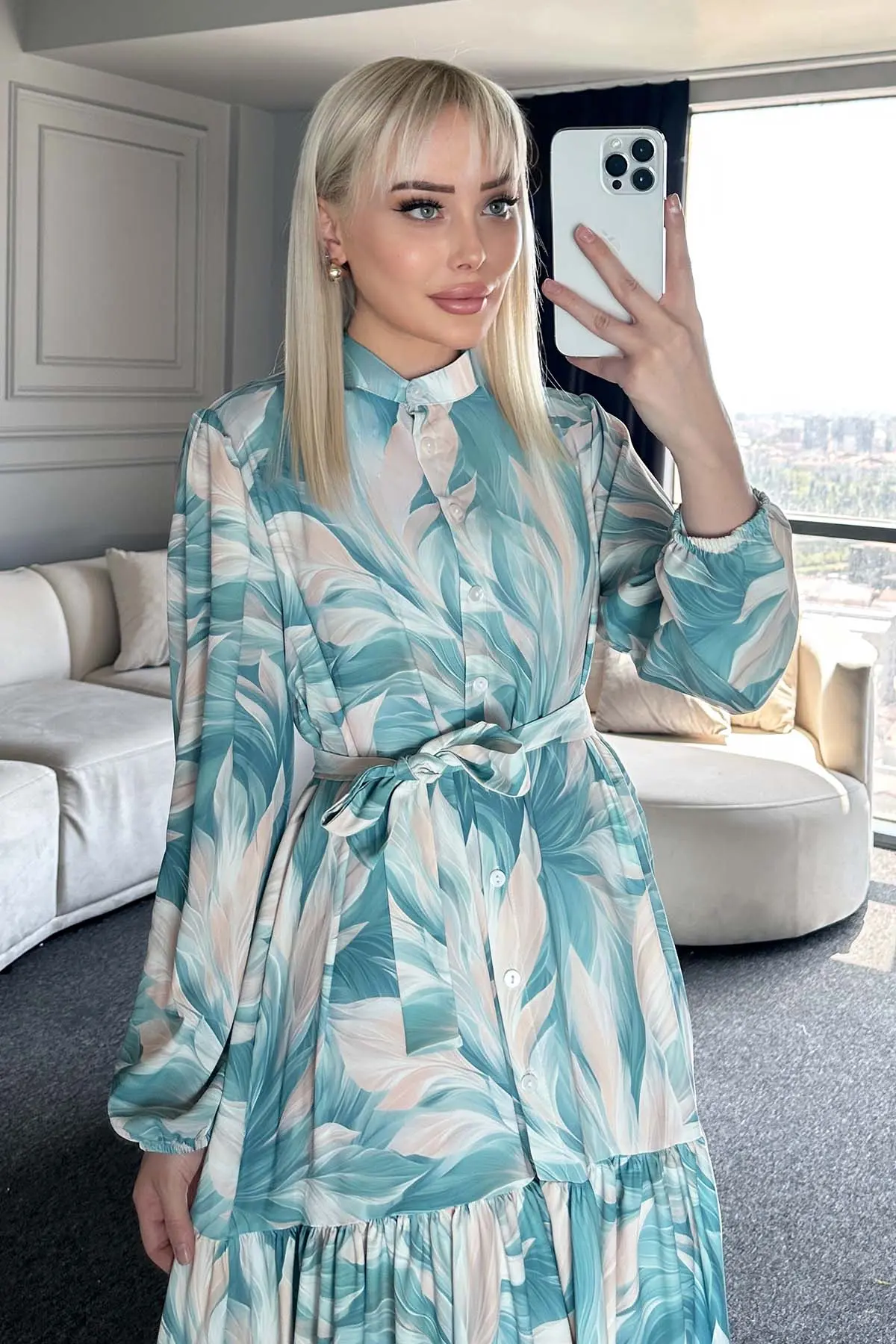 Çiçek Desenli Tesettür Elbise-detail