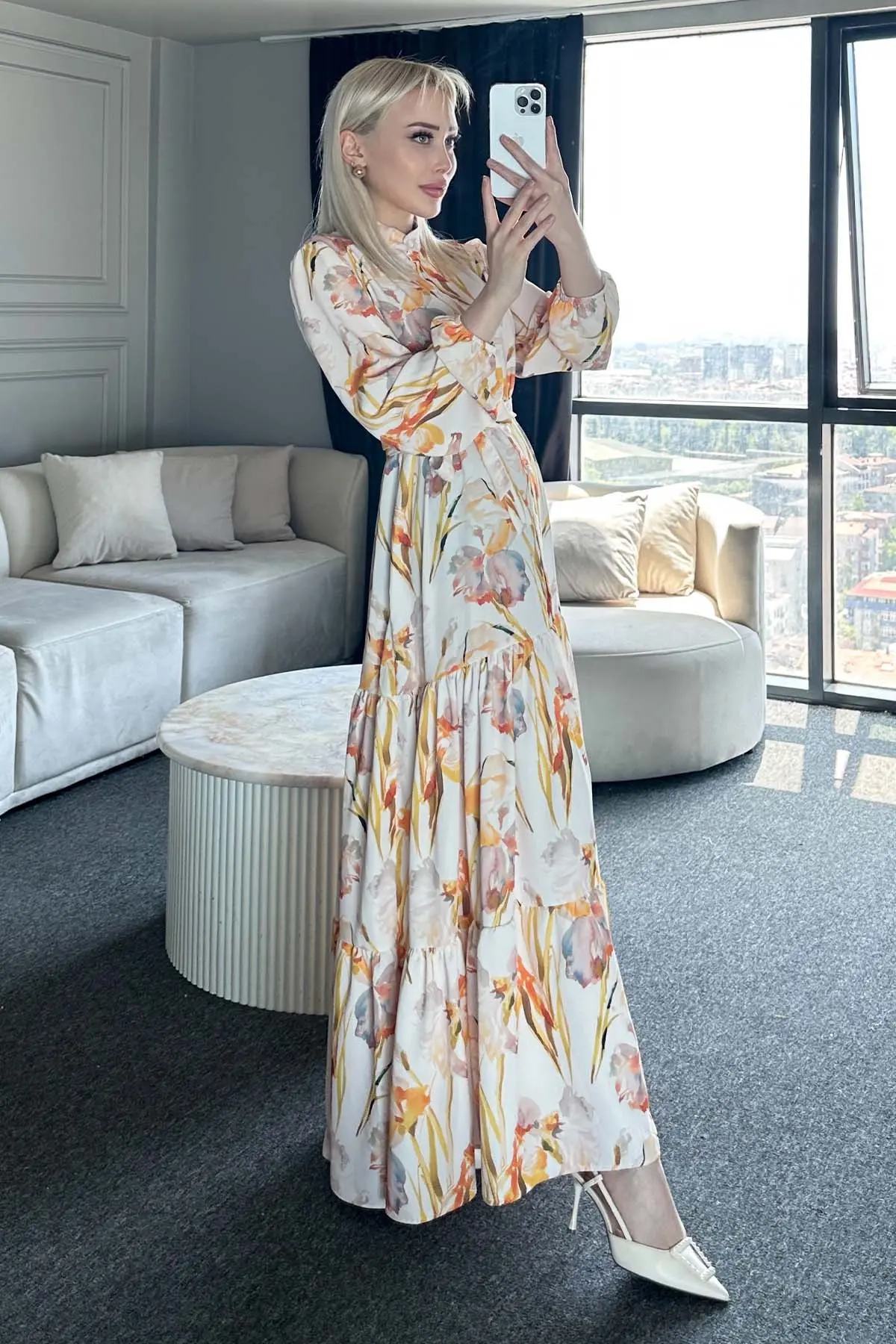 Çiçek Desenli Tesettür Elbise-detail