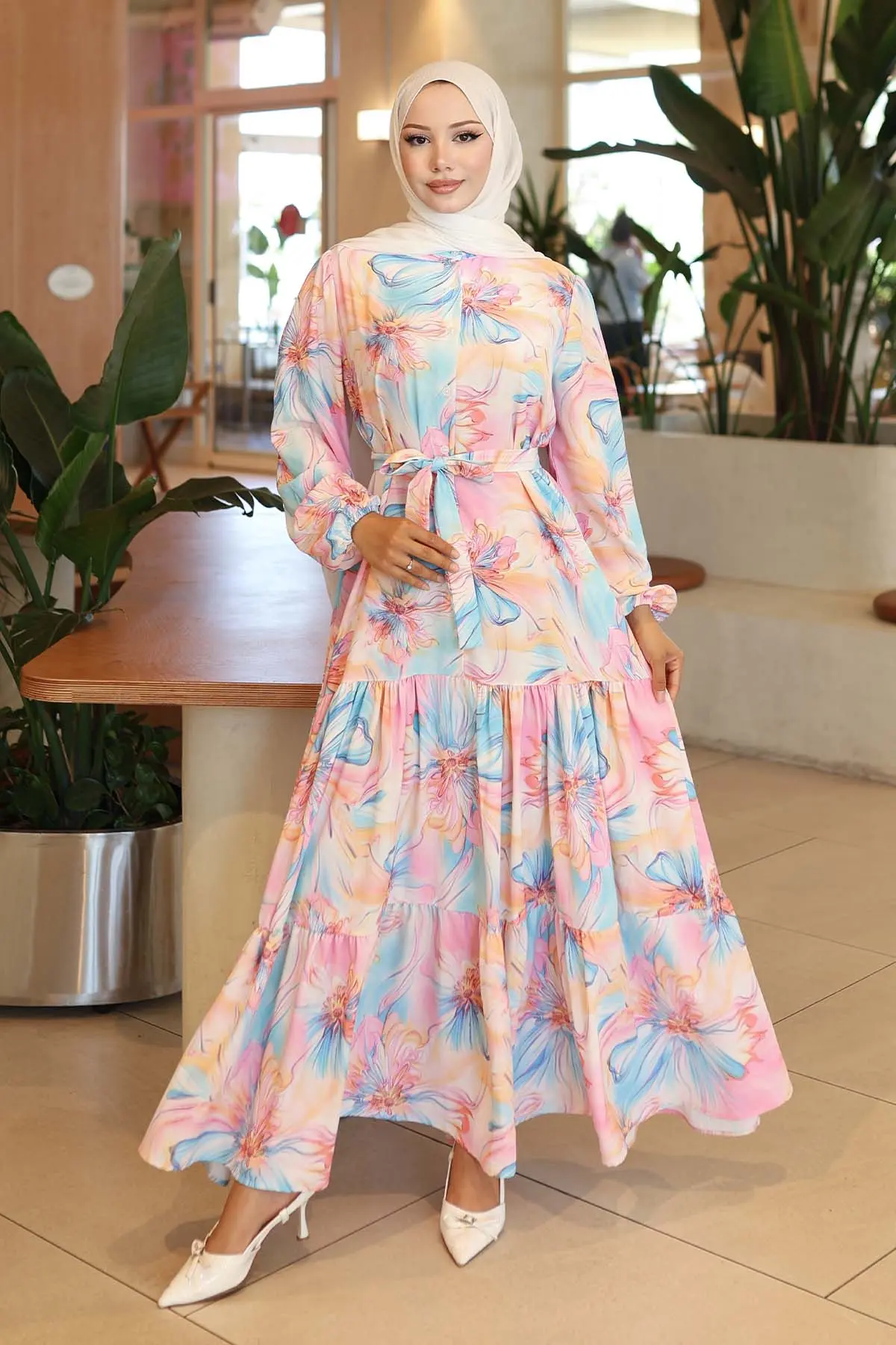 Çiçek Desenli Tesettür Elbise-detail