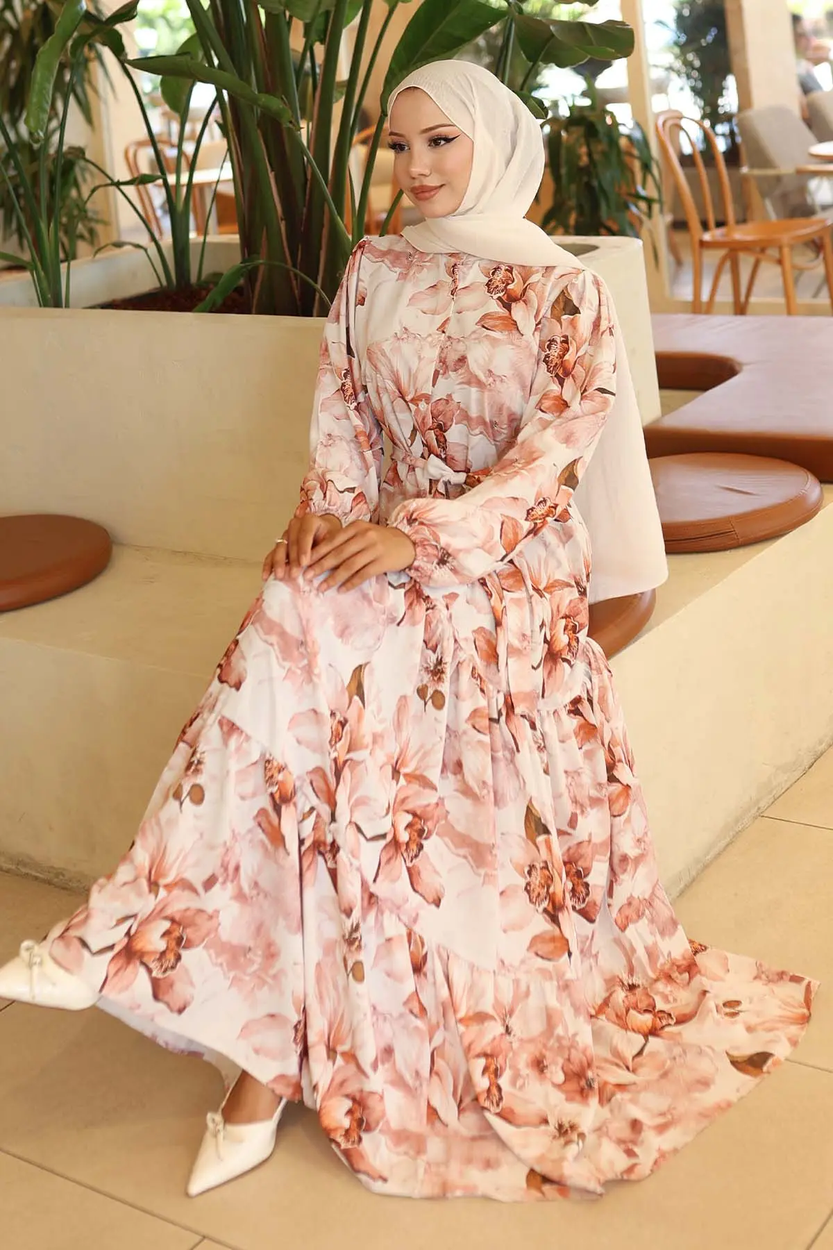 Çiçek Desenli Tesettür Elbise