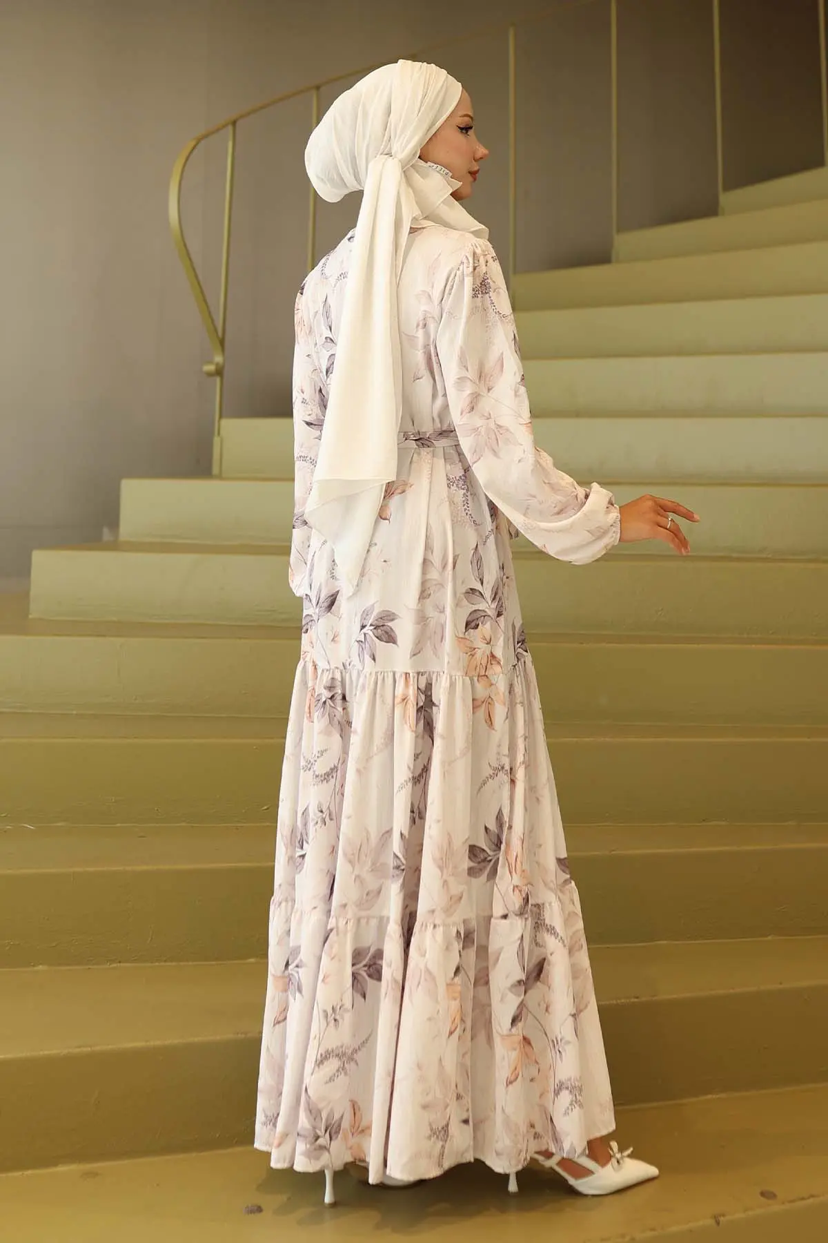 Çiçek Desenli Tesettür Elbise-detail