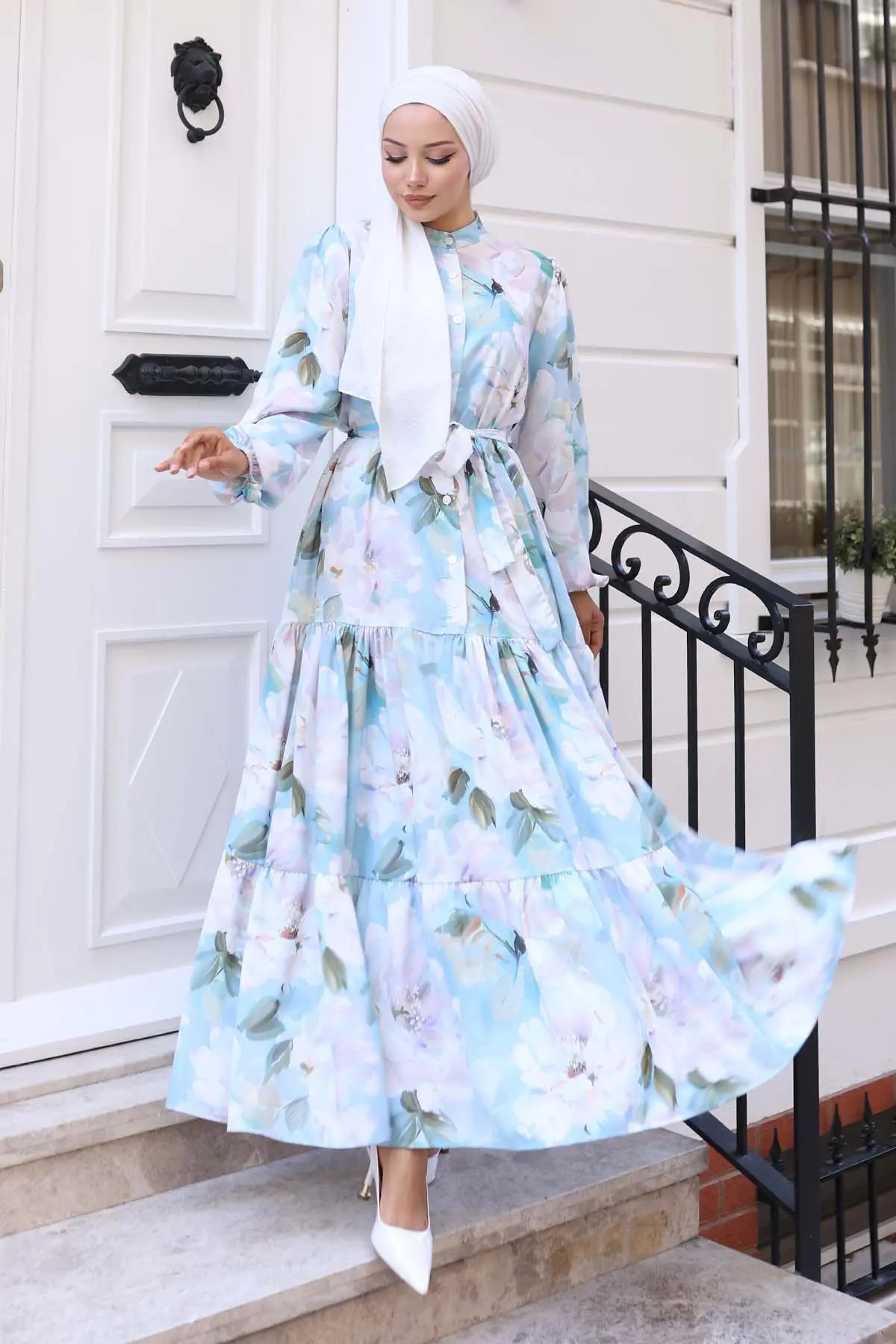 Çiçek Desenli Tesettür Elbise-detail