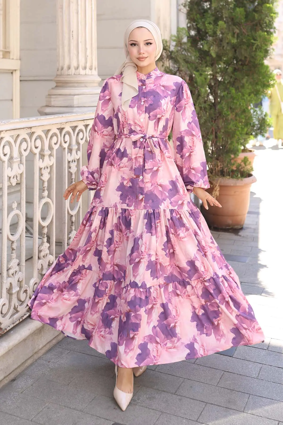 Çiçek Desenli Tesettür Elbise-detail