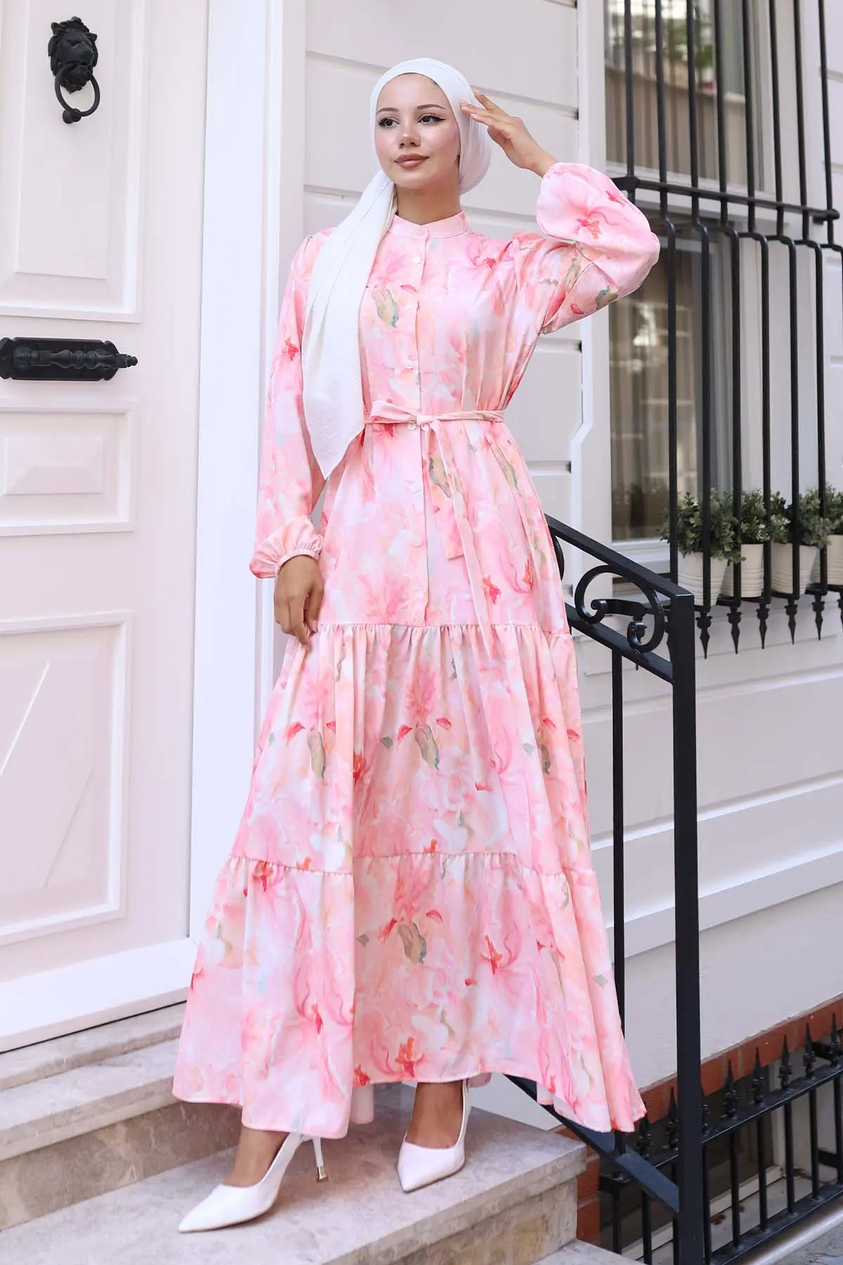 Çiçek Desenli Tesettür Elbise-detail