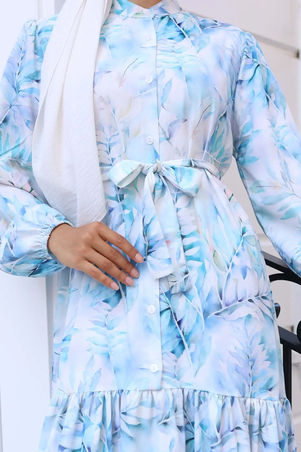 Çiçek Desenli Tesettür Elbise-detail