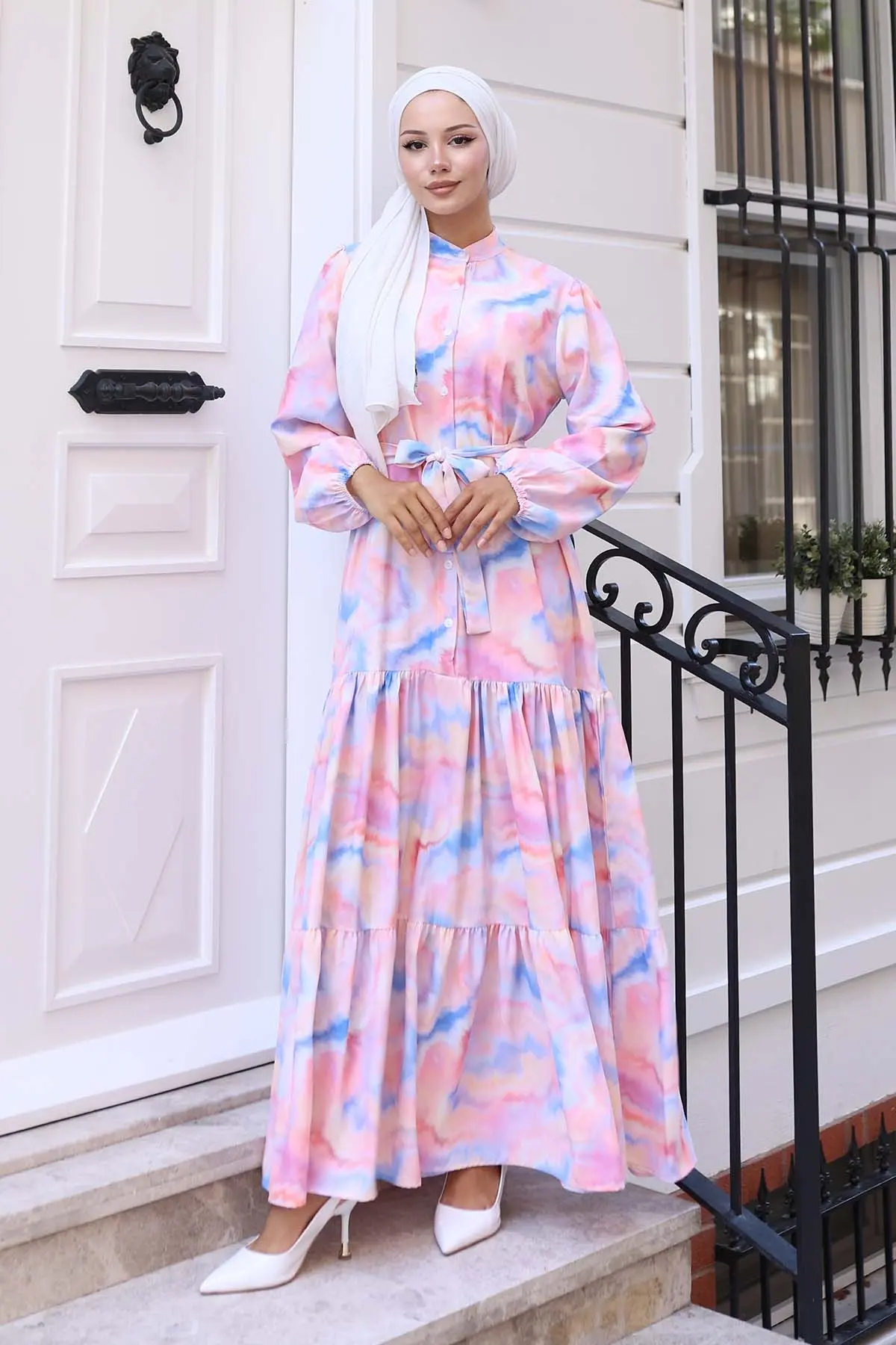 Çiçek Desenli Tesettür Elbise-detail