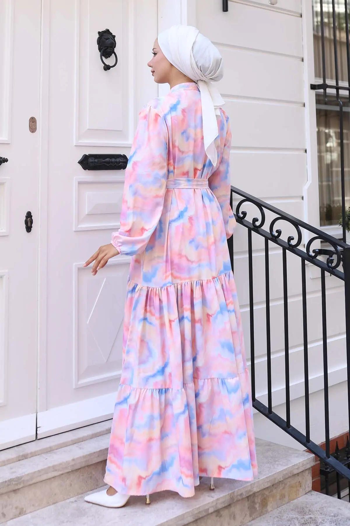 Çiçek Desenli Tesettür Elbise-detail