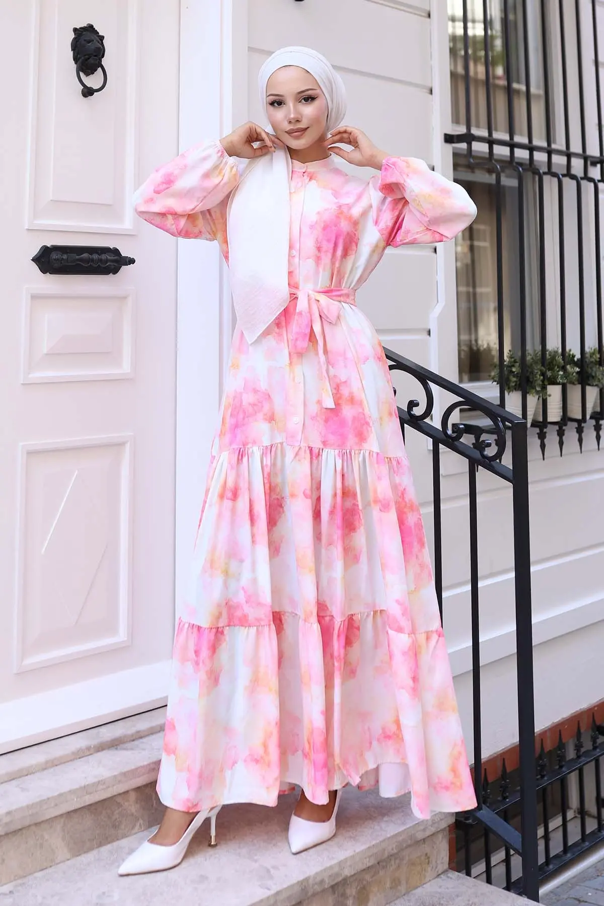 Çiçek Desenli Tesettür Elbise-detail