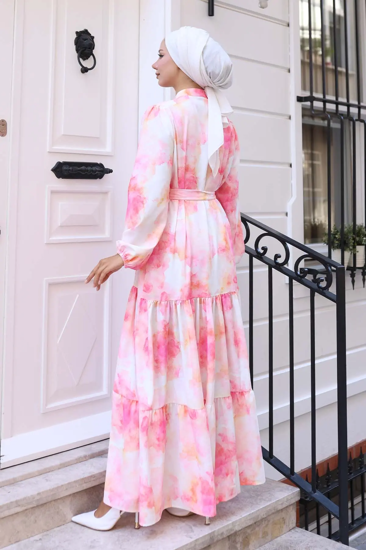 Çiçek Desenli Tesettür Elbise-detail