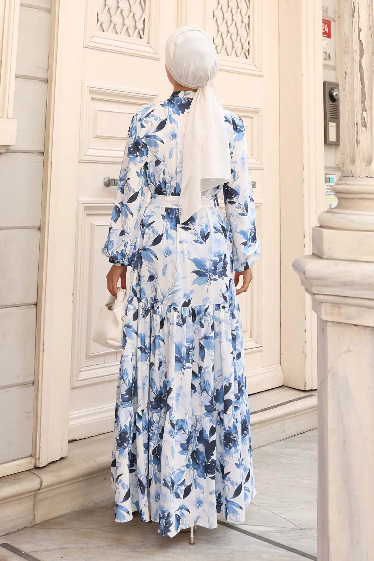 Çiçek Desenli Tesettür Elbise-detail