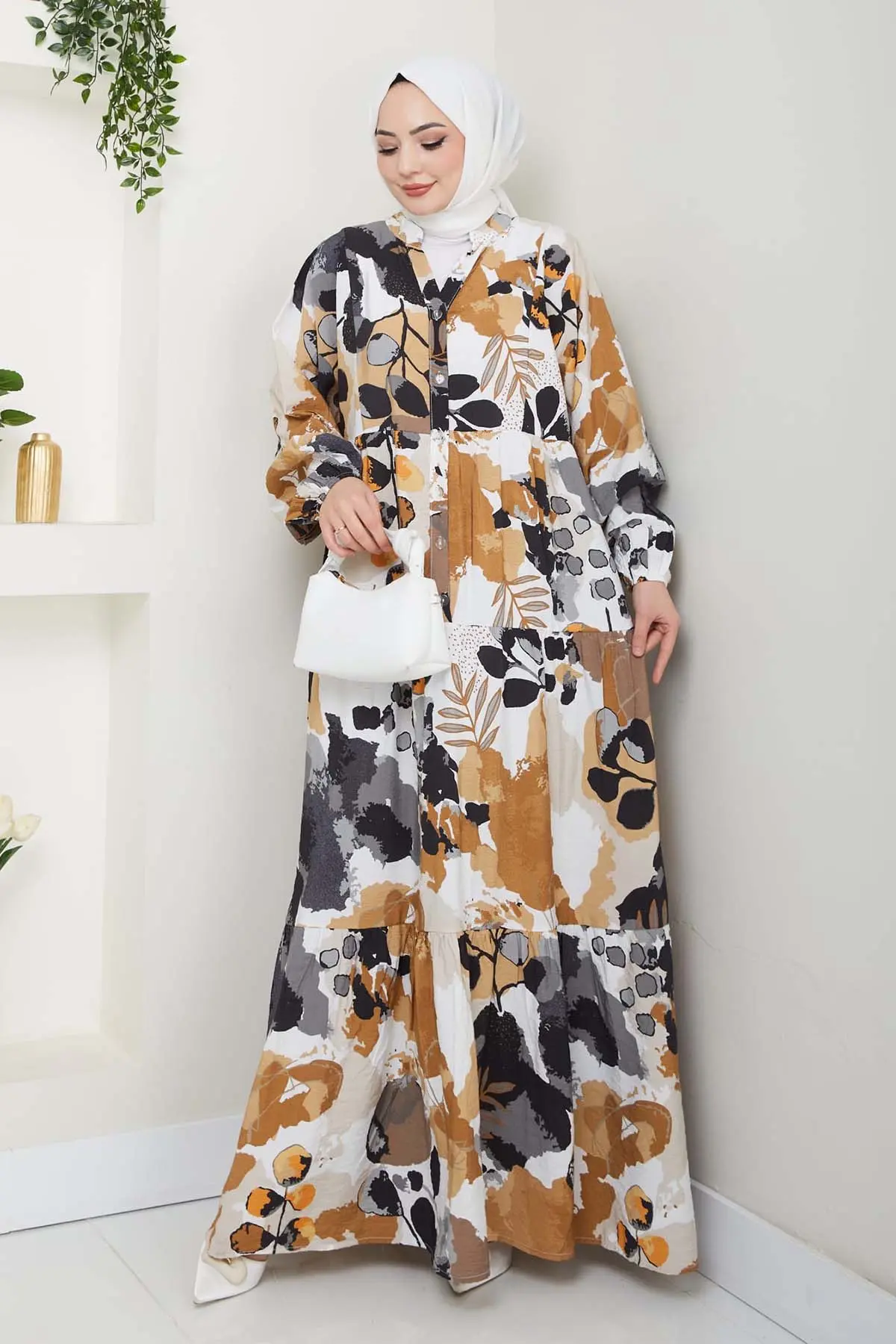 Çiçek Desenli Tesettür Elbise-detail