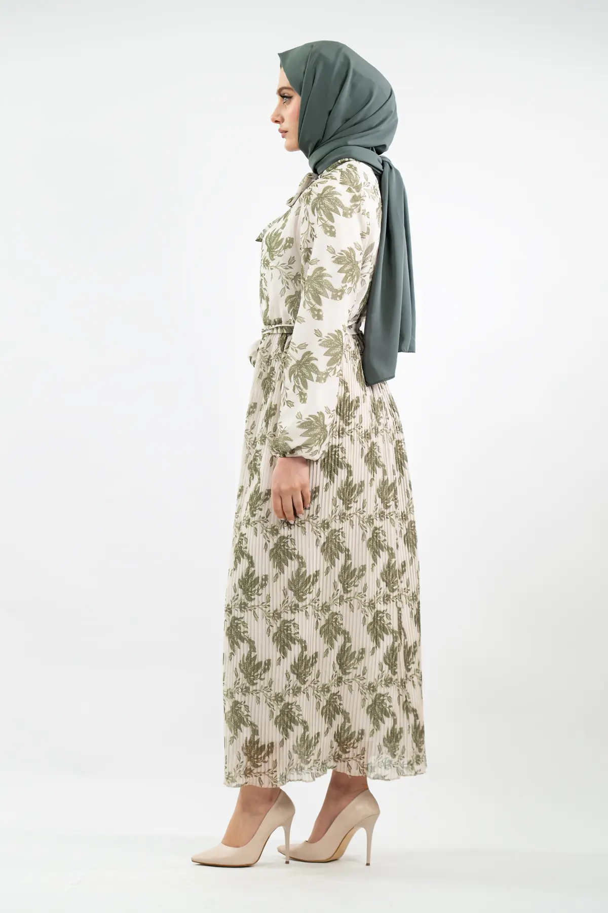 Çiçek Desenli Yeşil Tesettür Elbise-detail