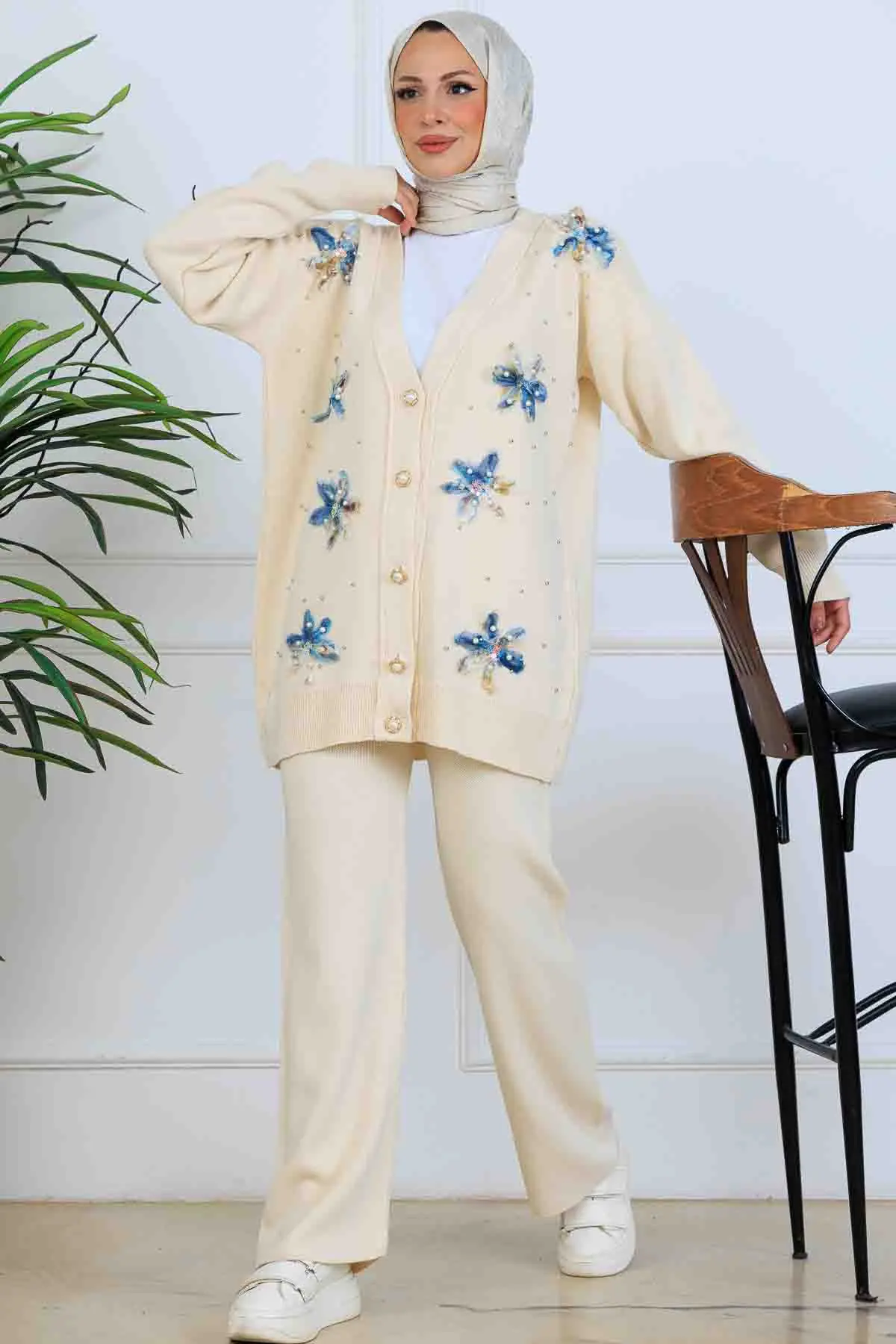 Çiçekli Triko Hırka Takım-detail