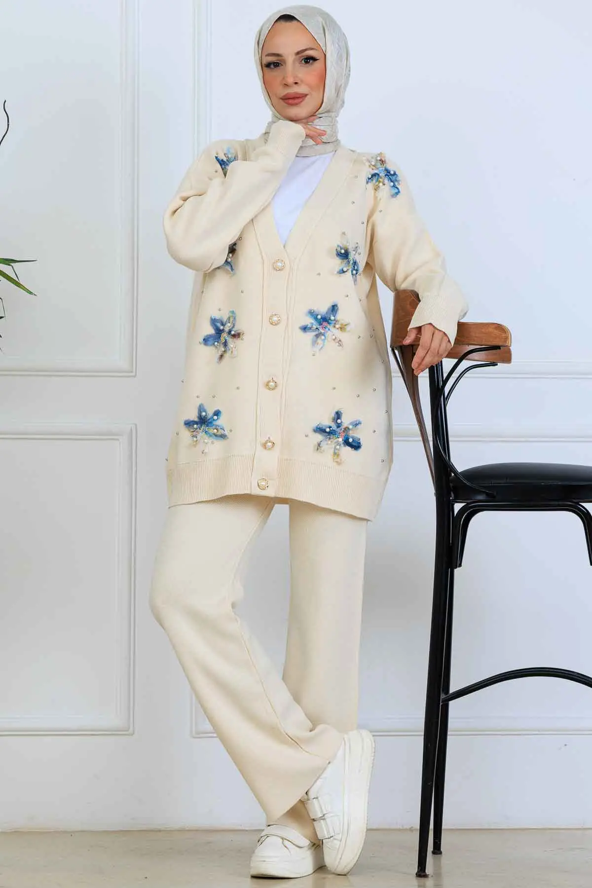 Floral Knit Cardigan Set