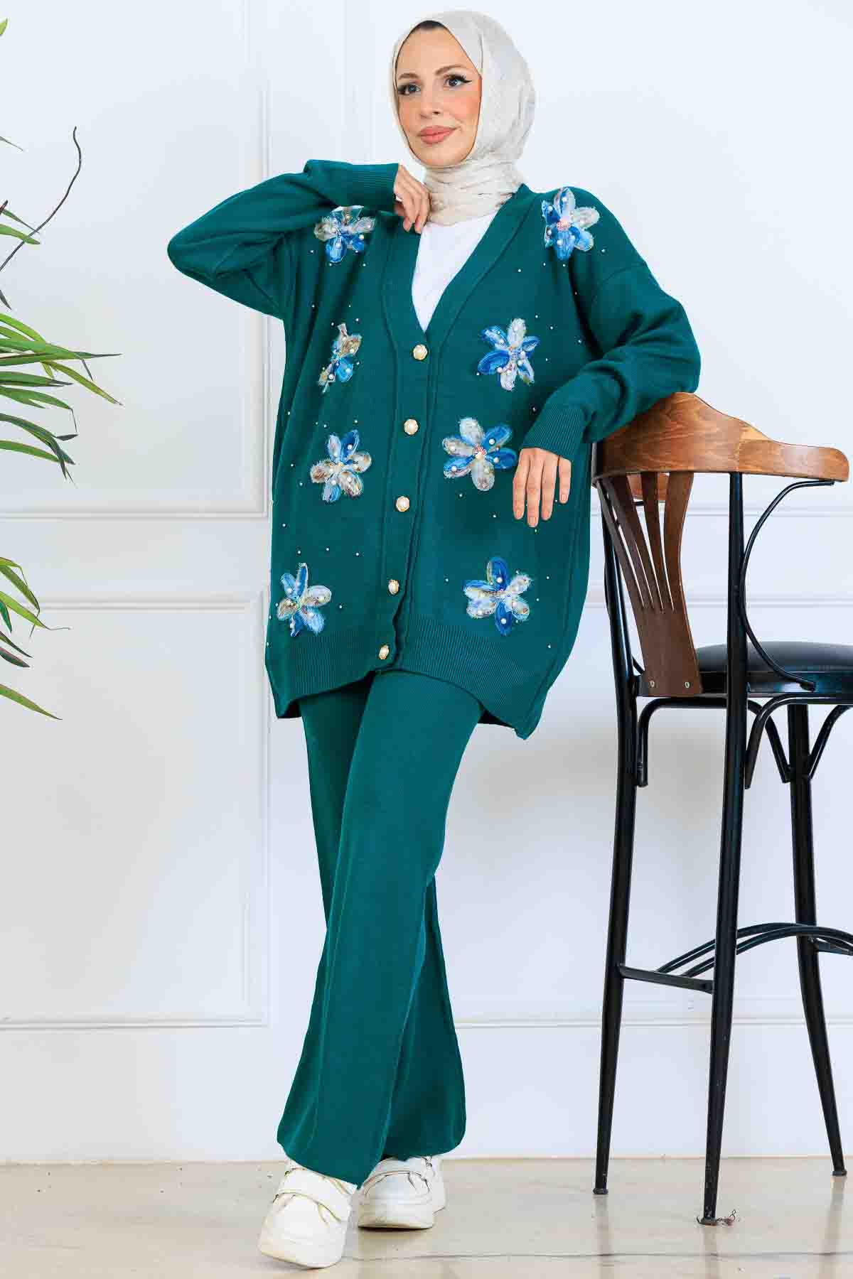 Çiçekli Triko Hırka Takım