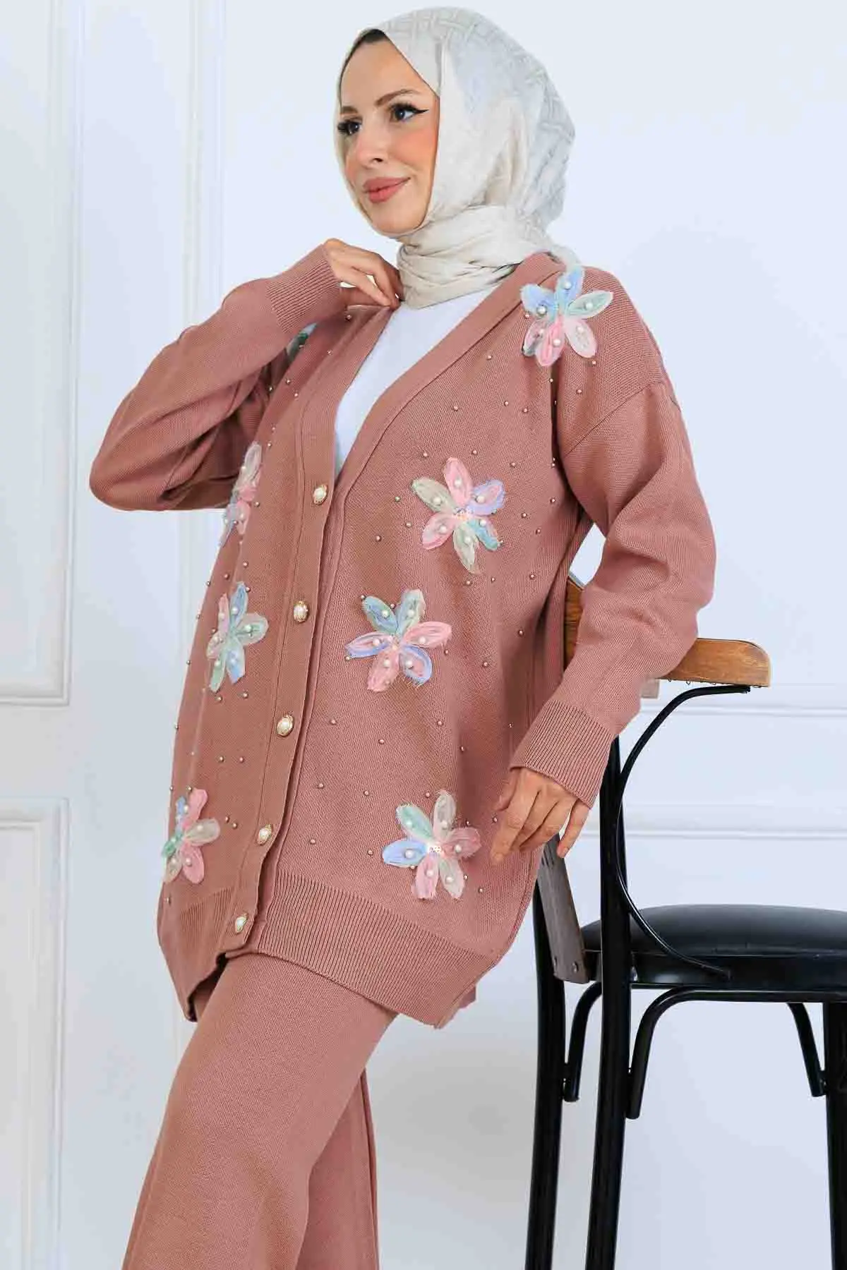 Floral Knit Cardigan Set-detail