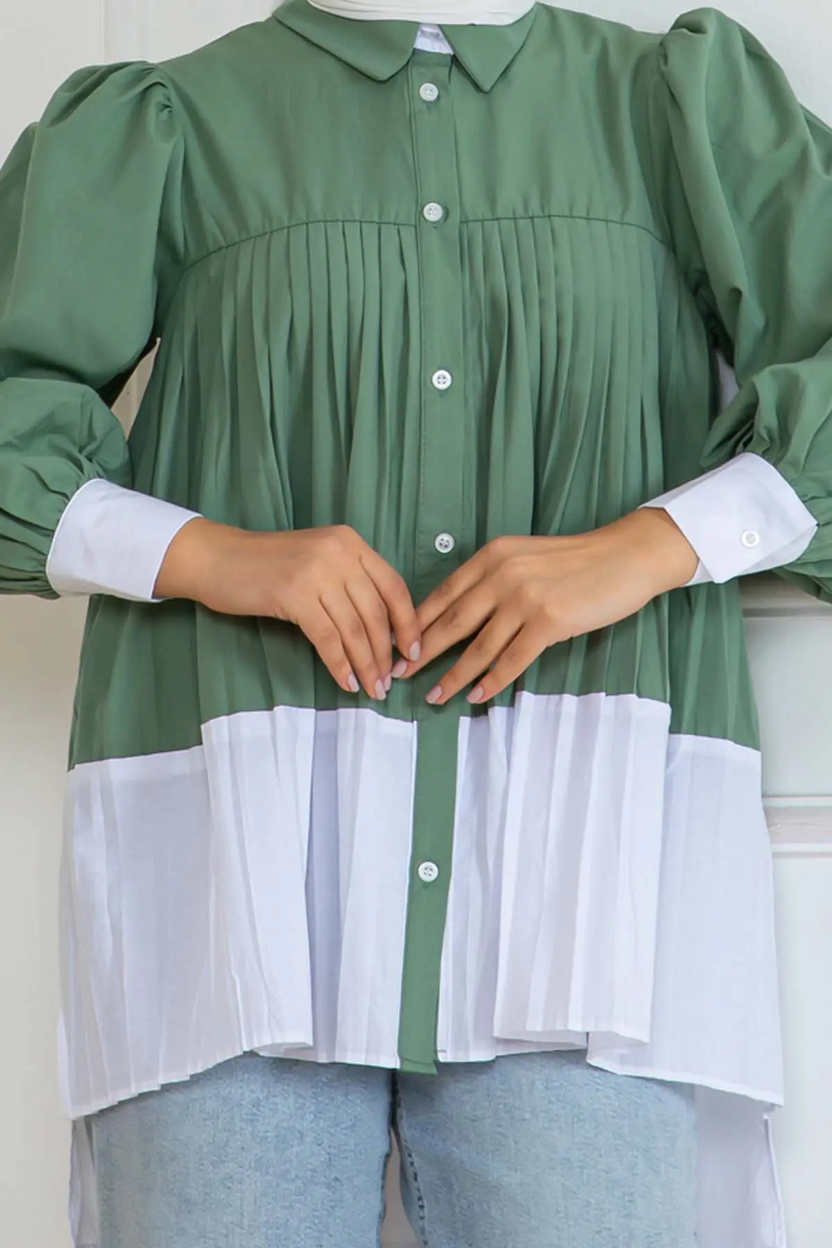 Double Color Pleated Shirt-detail