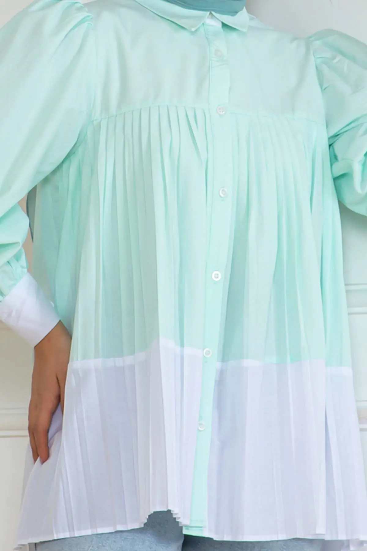 Çift Renkli Pileli Gömlek-detail