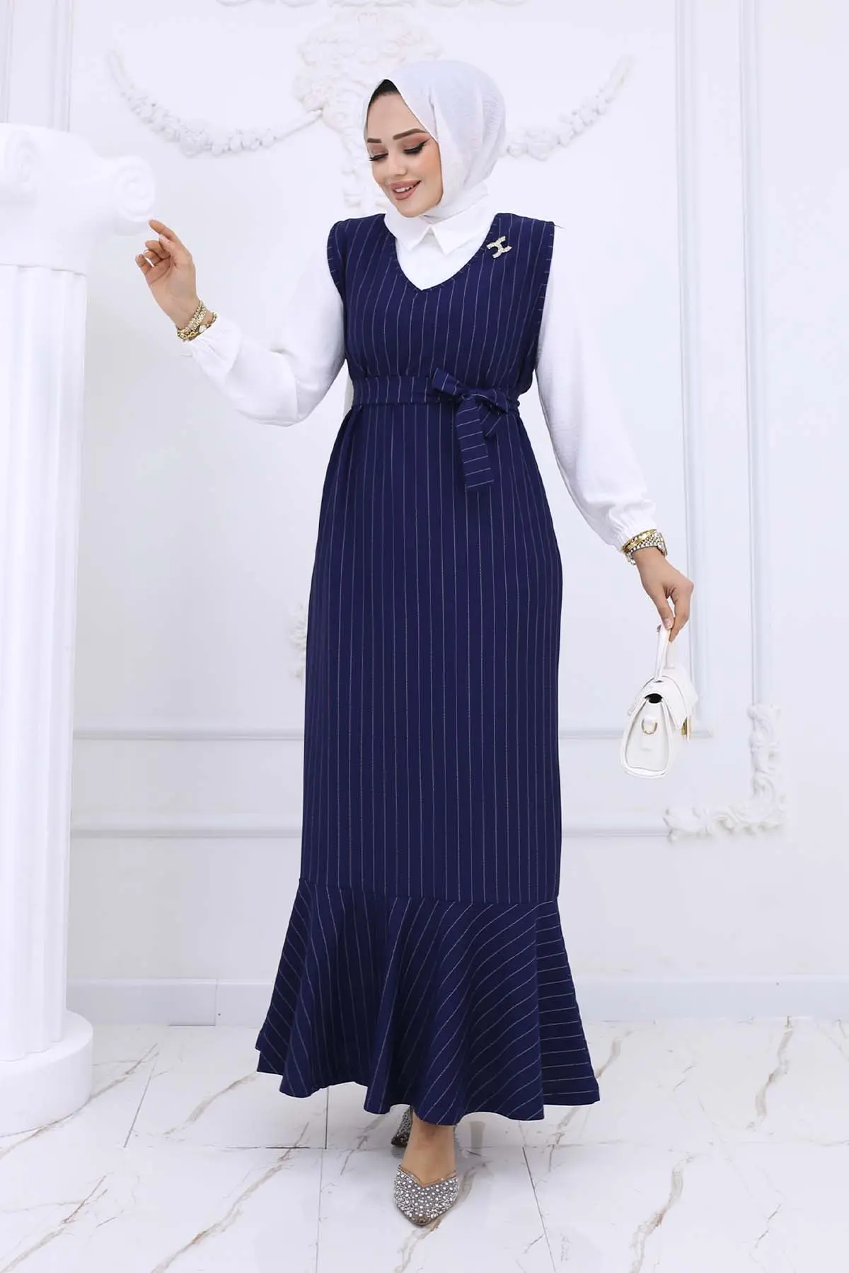 Stripe Detailed Brooch Dress-detail