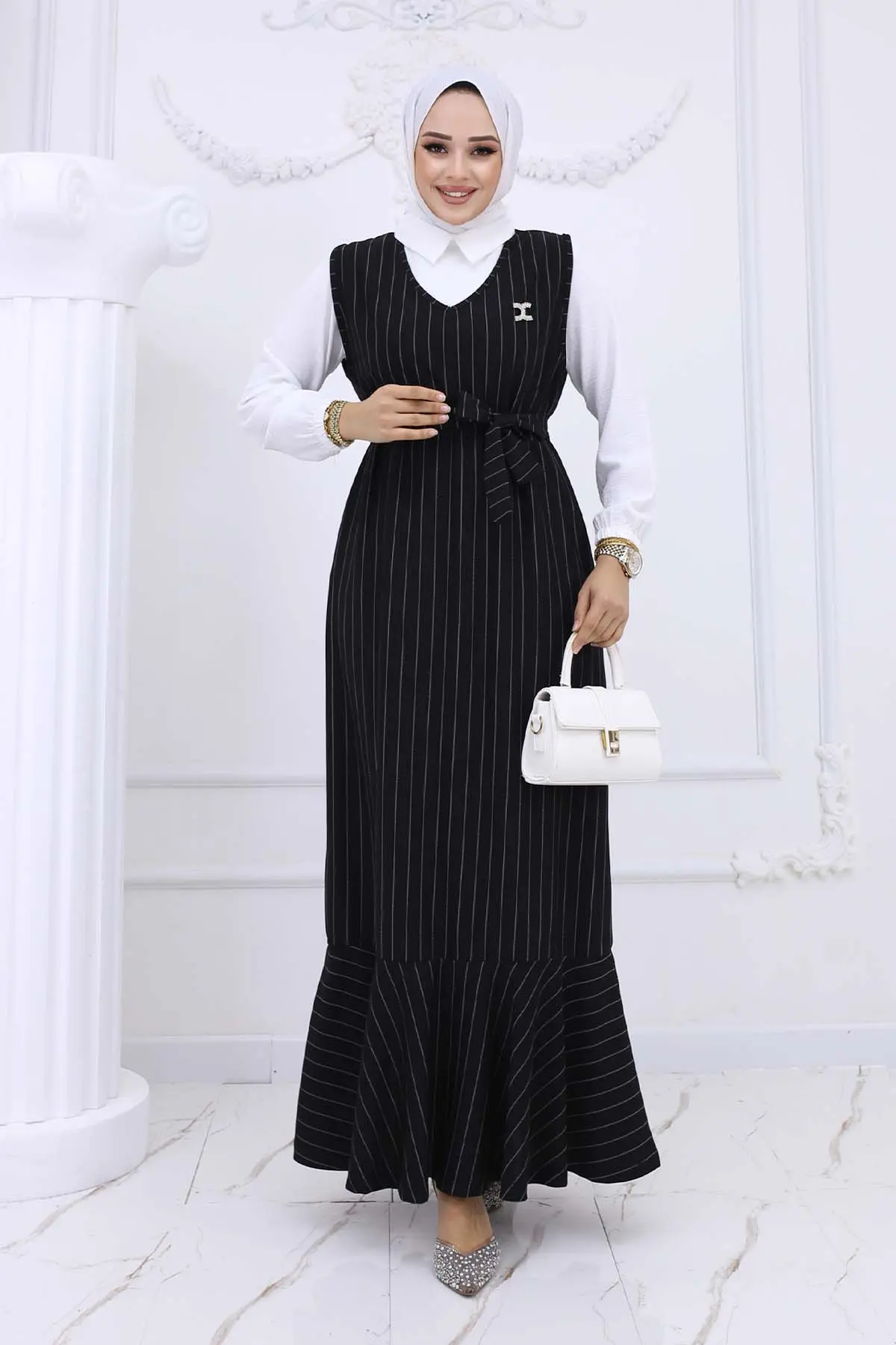 Stripe Detailed Brooch Dress-detail