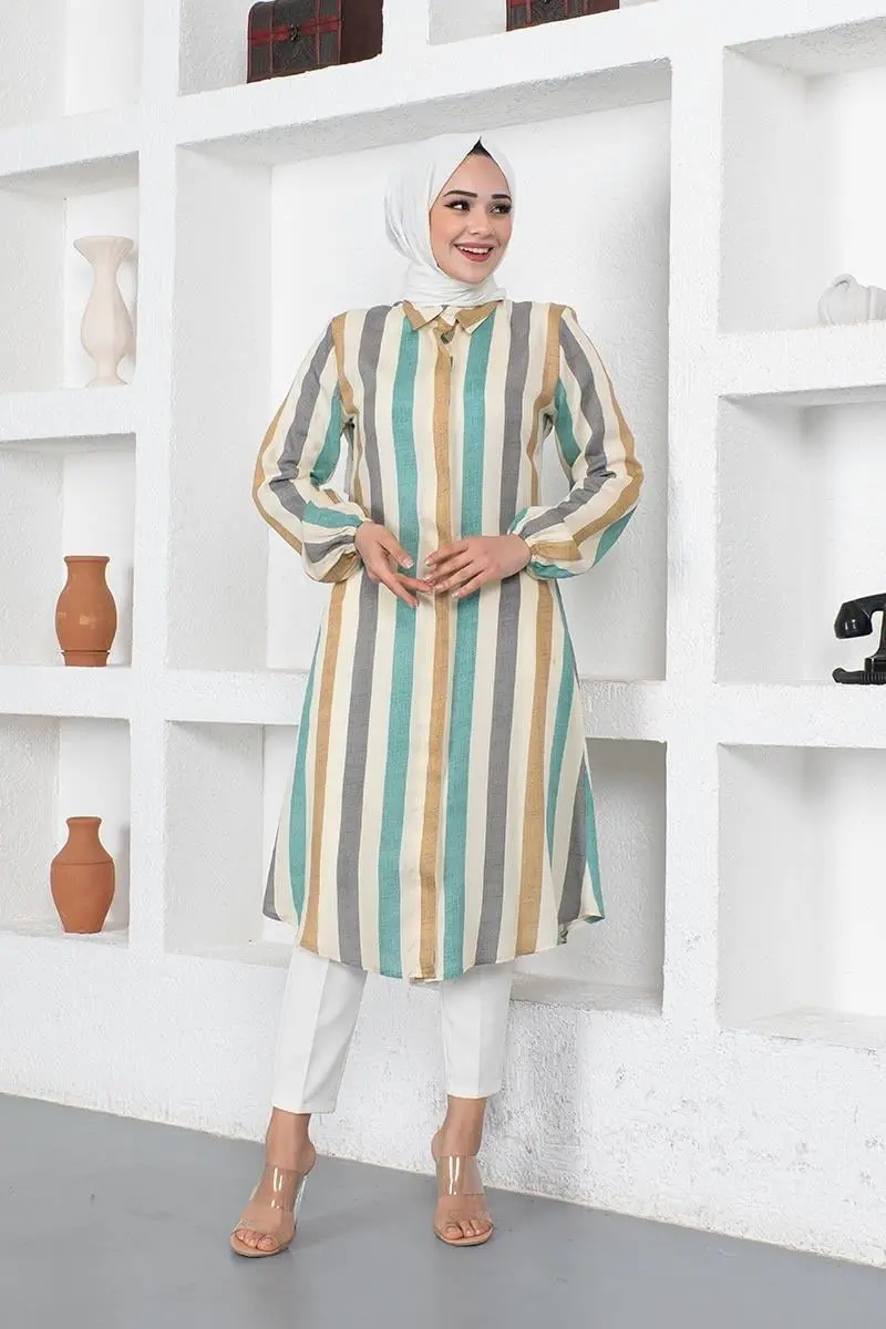 Striped Hijab Cape-detail