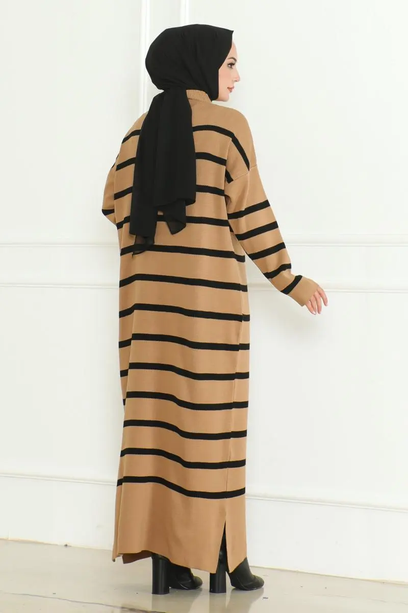 Striped Knitwear Hijab Dress-detail