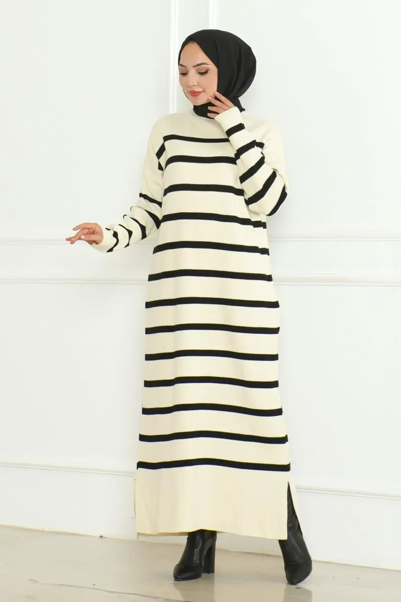 Striped Knitwear Hijab Dress-detail
