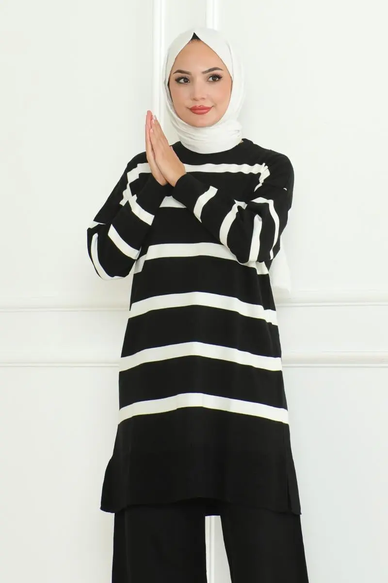 Striped Knitwear Hijab Set-detail