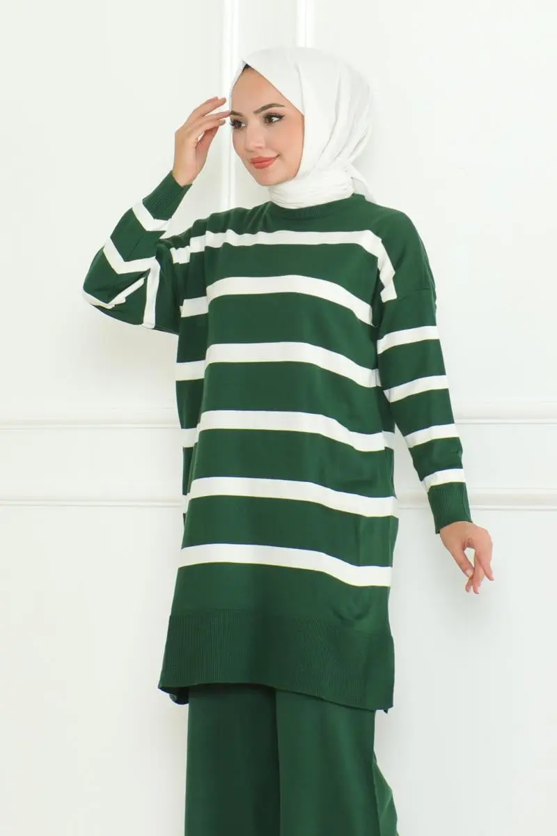 Striped Knitwear Hijab Set-detail