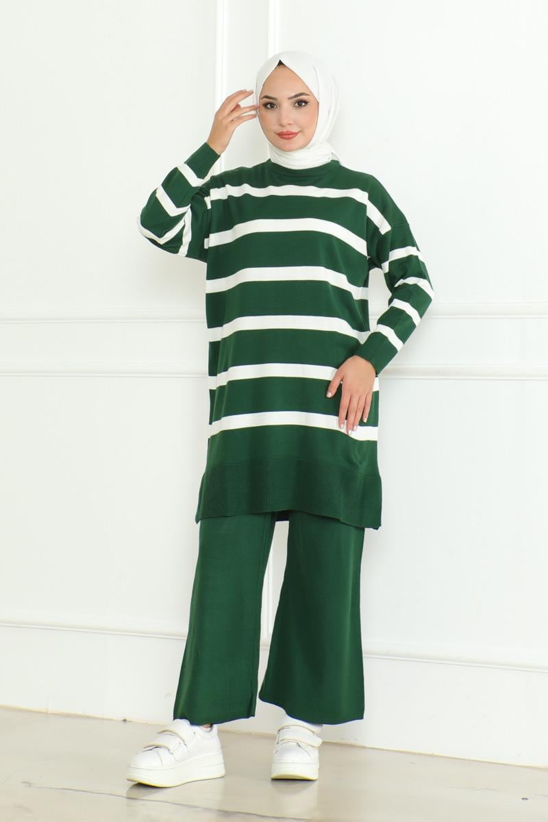 Striped Knitwear Hijab Set