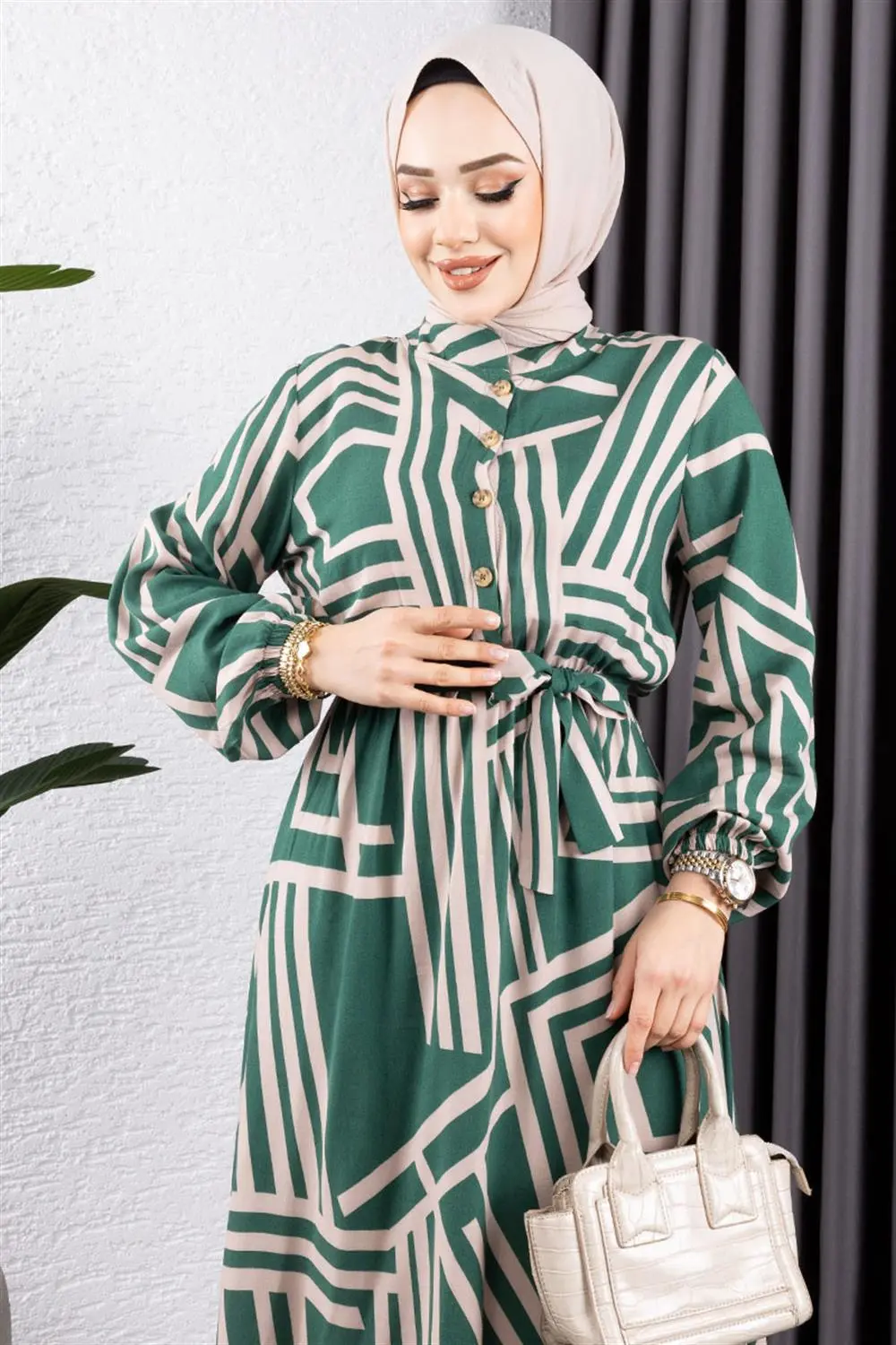 Çizgili Viskon Elbise-detail