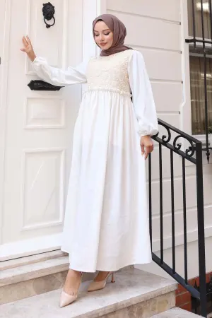 Dantel Detaylı Keten Tesettür Elbise