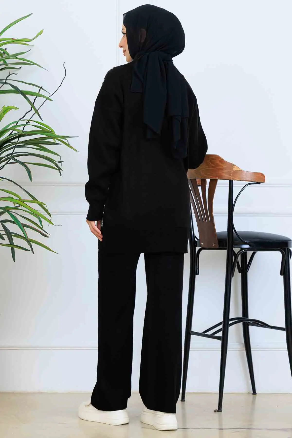 Desenli Düğme Detaylı Triko Takım-detail