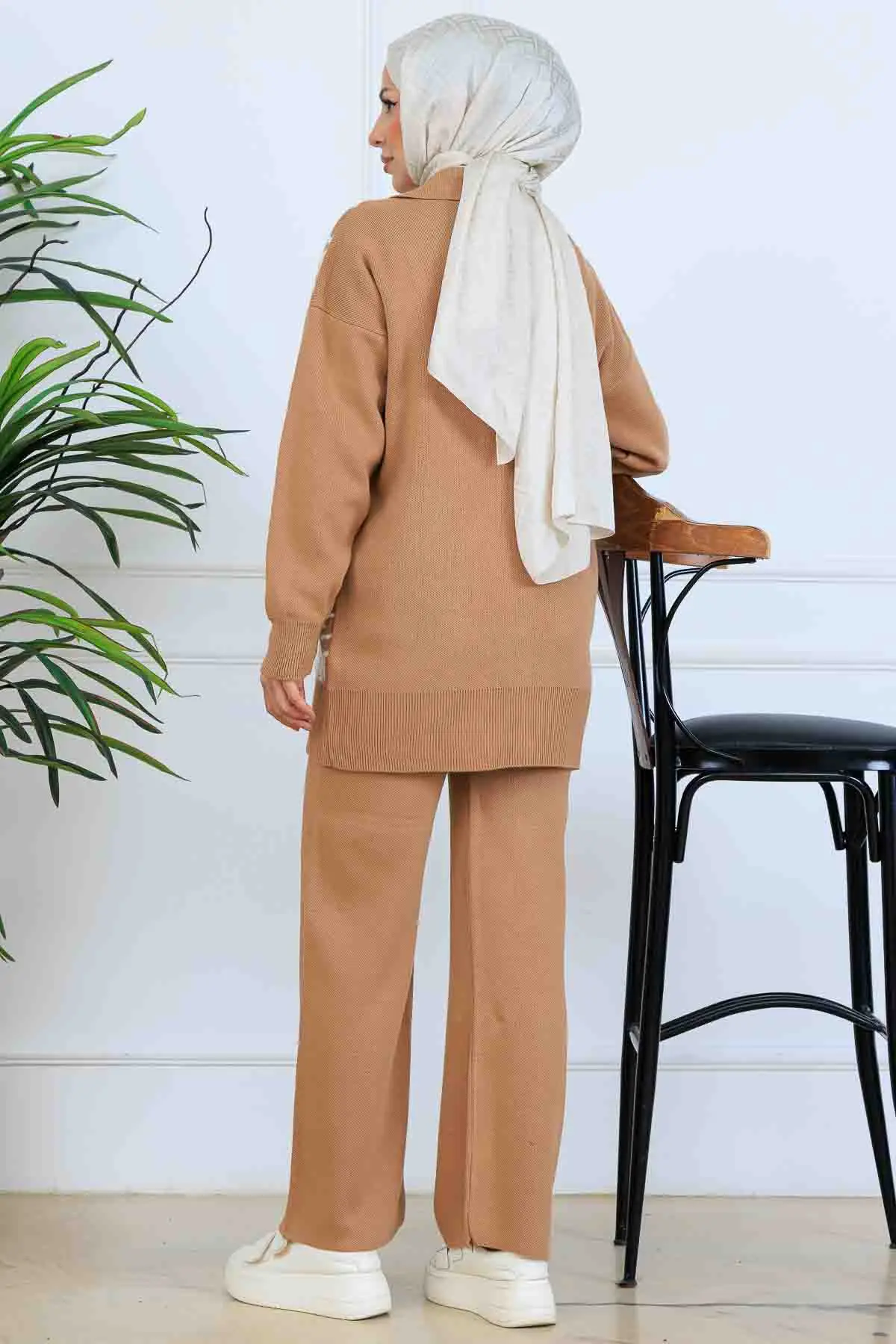 Desenli Düğme Detaylı Triko Takım-detail