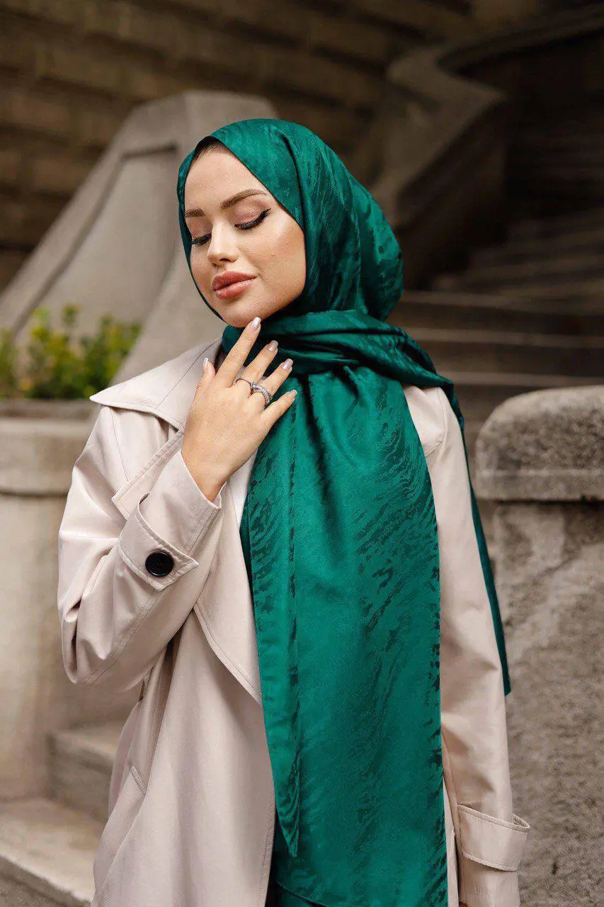 Desenli Ipeksi Jakar Şal Zümrüt Yeşili-detail