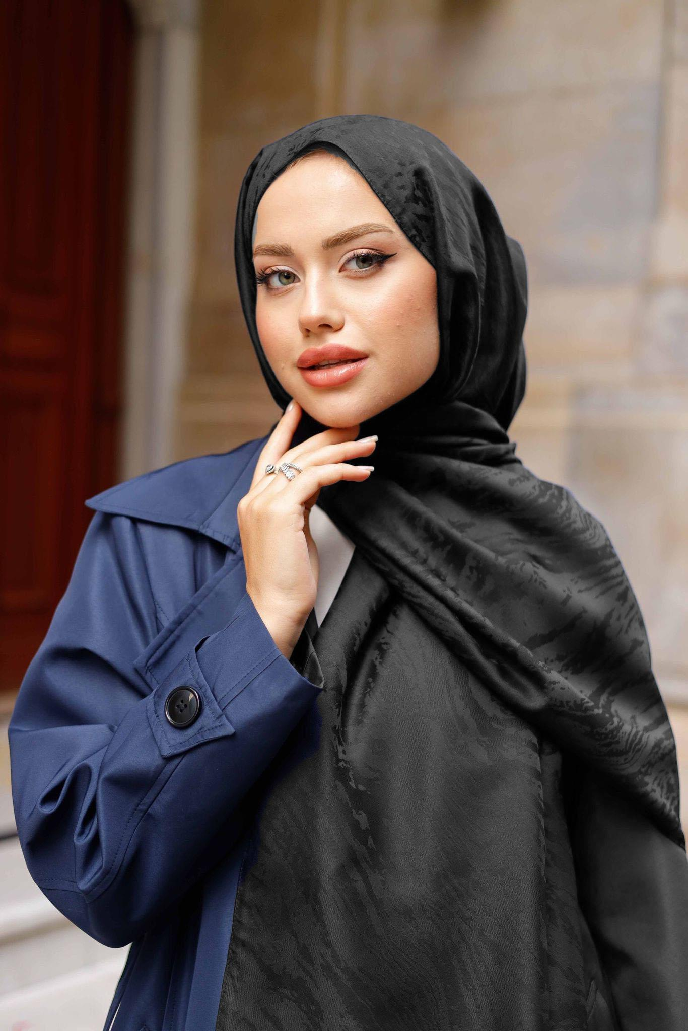 Patterned Silky Jacquard Shawl