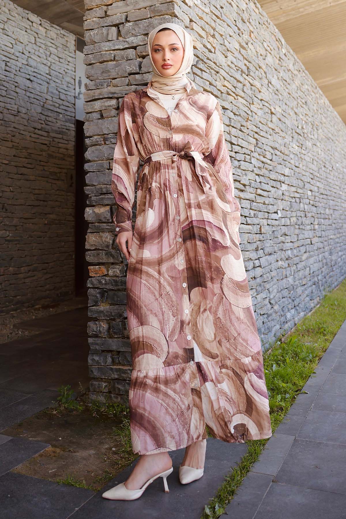 Desenli Tesettür Elbise Kahverengi 4884